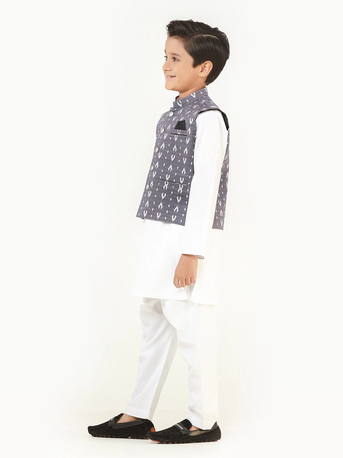 Boy's Grey & White Waist Coat Suit - EBTWCS22-25162 - Image 3