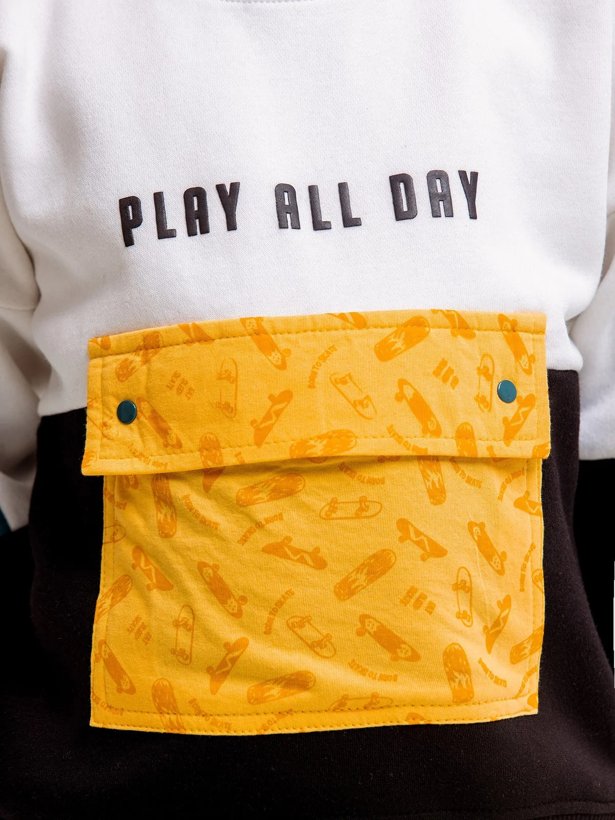 Boy's White & Black Sweatshirt - EBTSS23-001 - Image 4