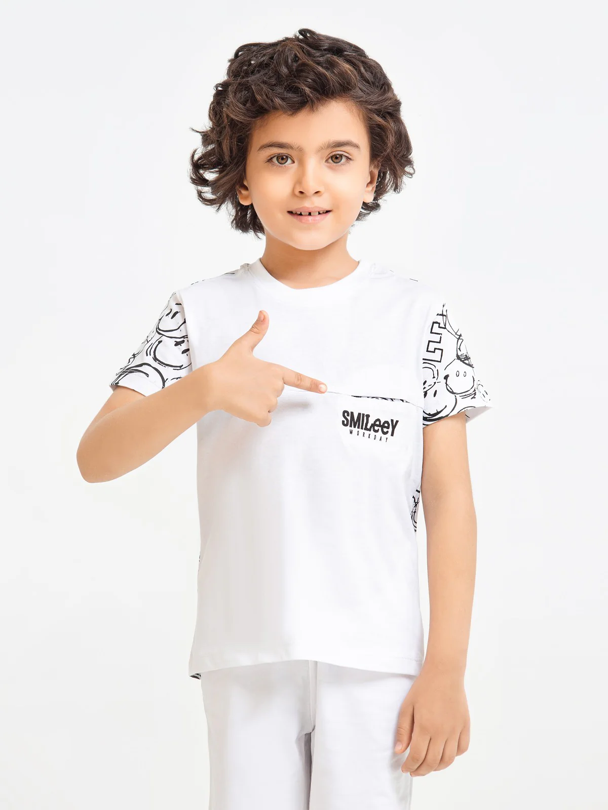 Boy's White Co-Ord Sets - EBTCS23-004 - Image 2