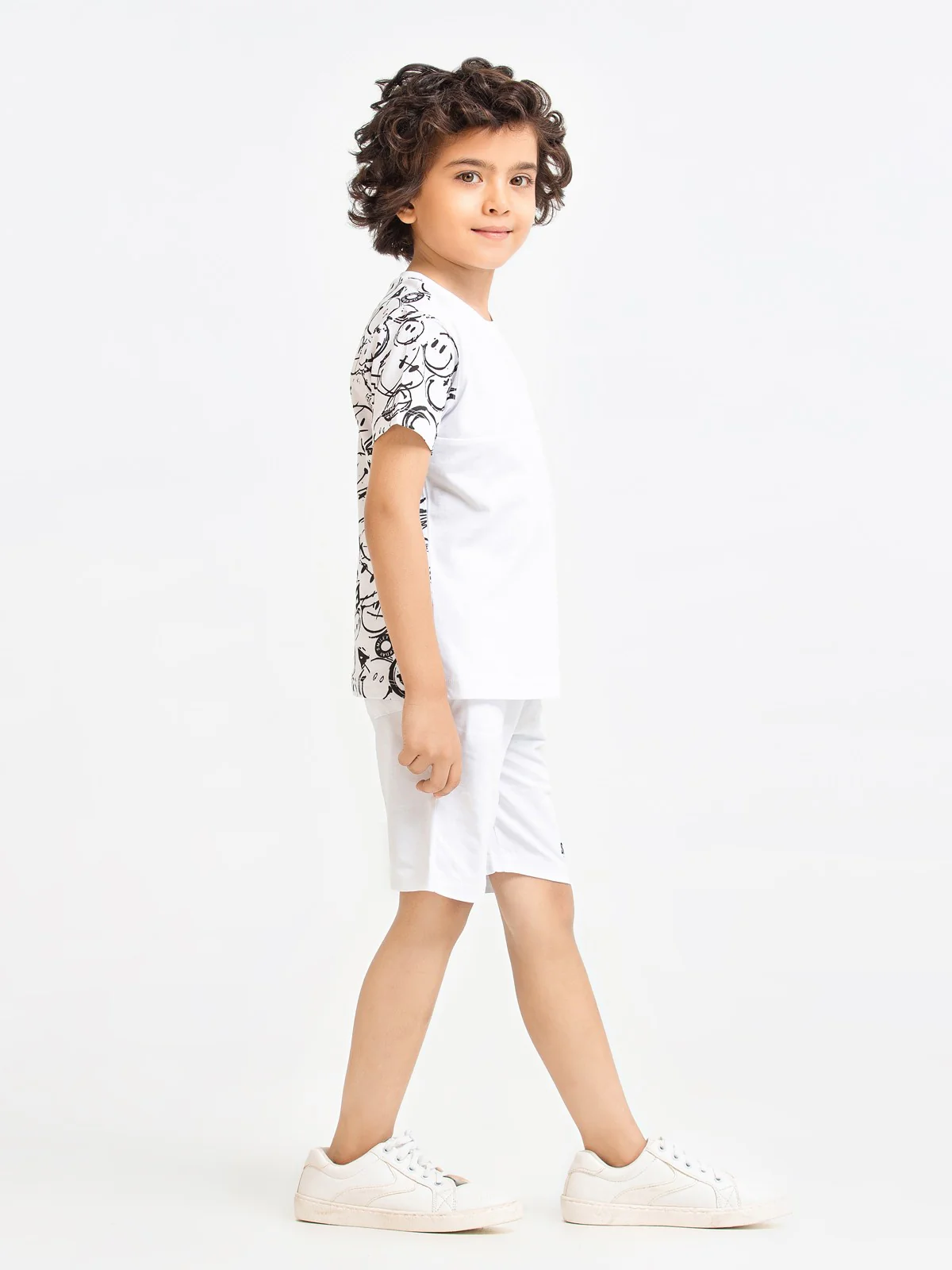Boy's White Co-Ord Sets - EBTCS23-004 - Image 3