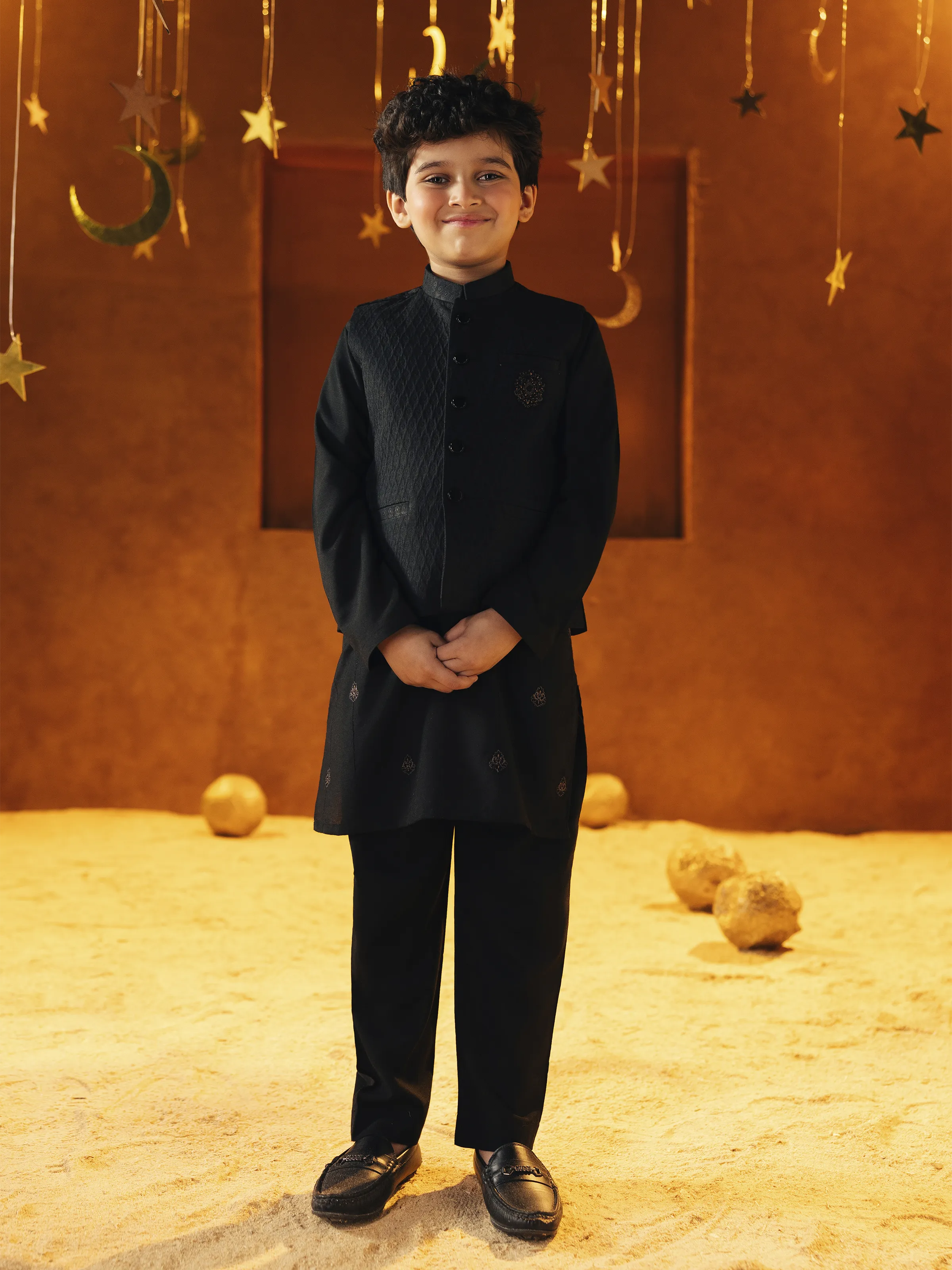 Boy's Black Waist Coat Suit - EBTWCSC5-032 - Image 5