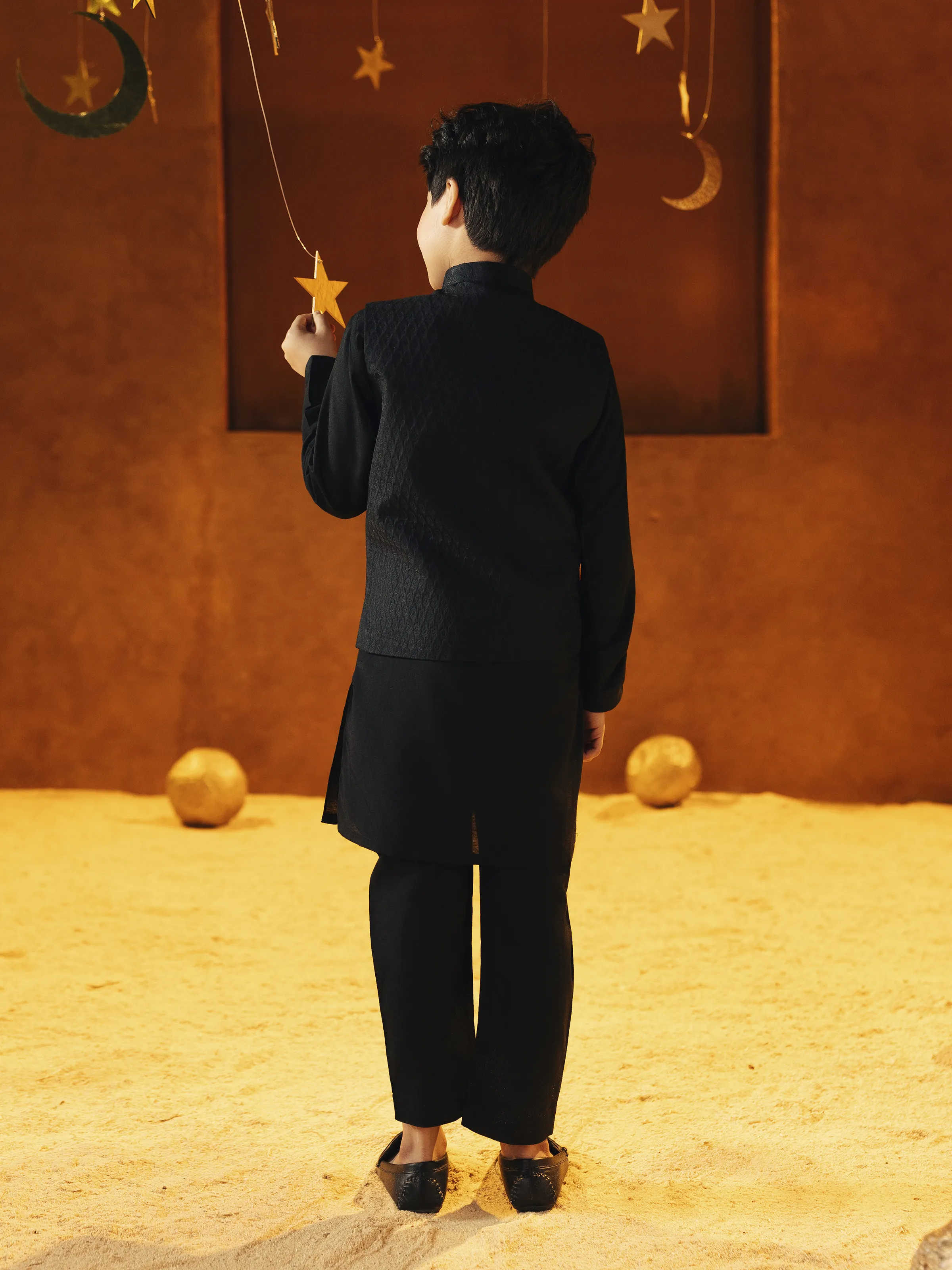Boy's Black Waist Coat Suit - EBTWCSC5-032 - Image 6