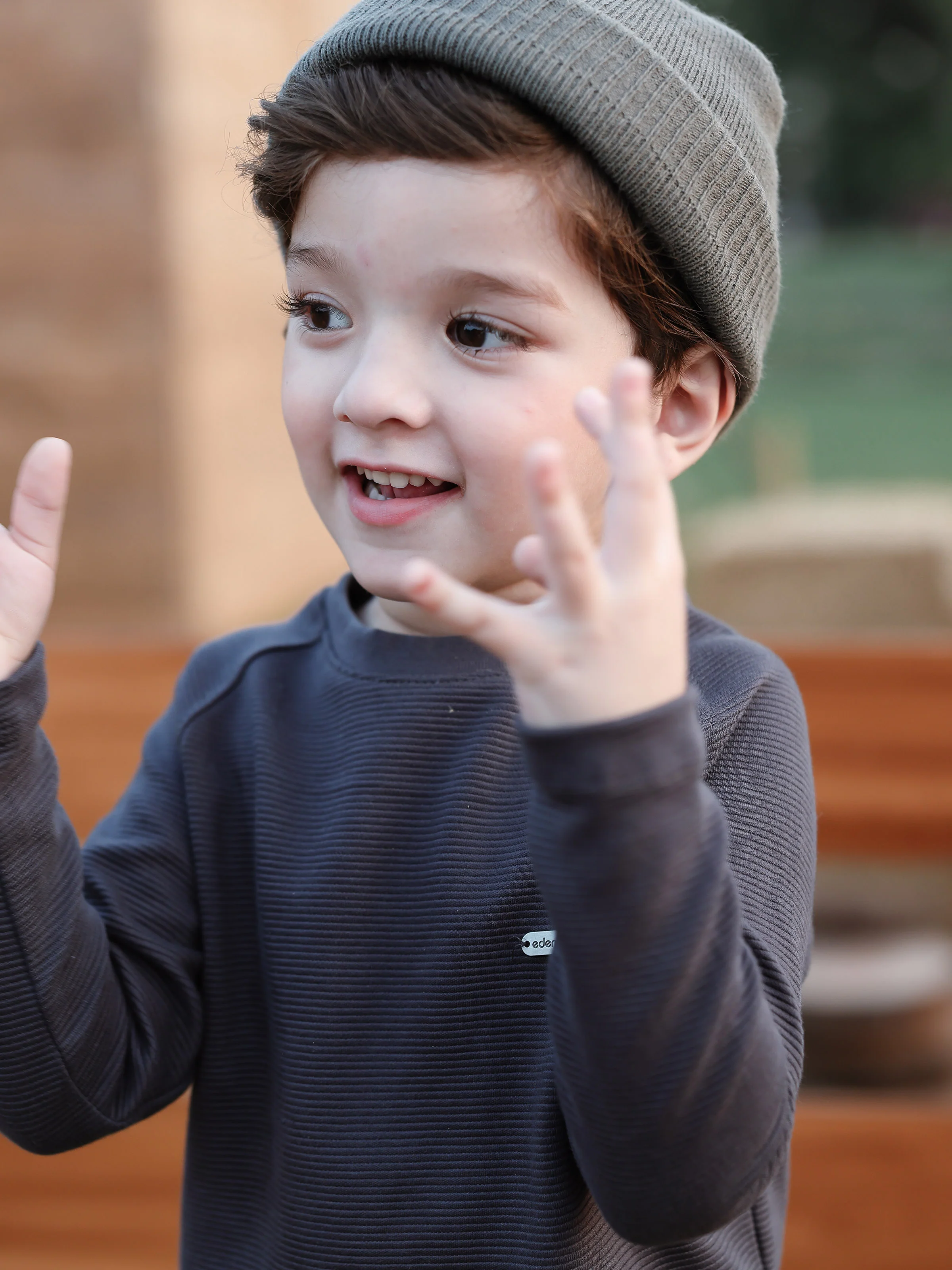 Boy's Charcoal Sweatshirt - EBTSS5-002 - Image 3