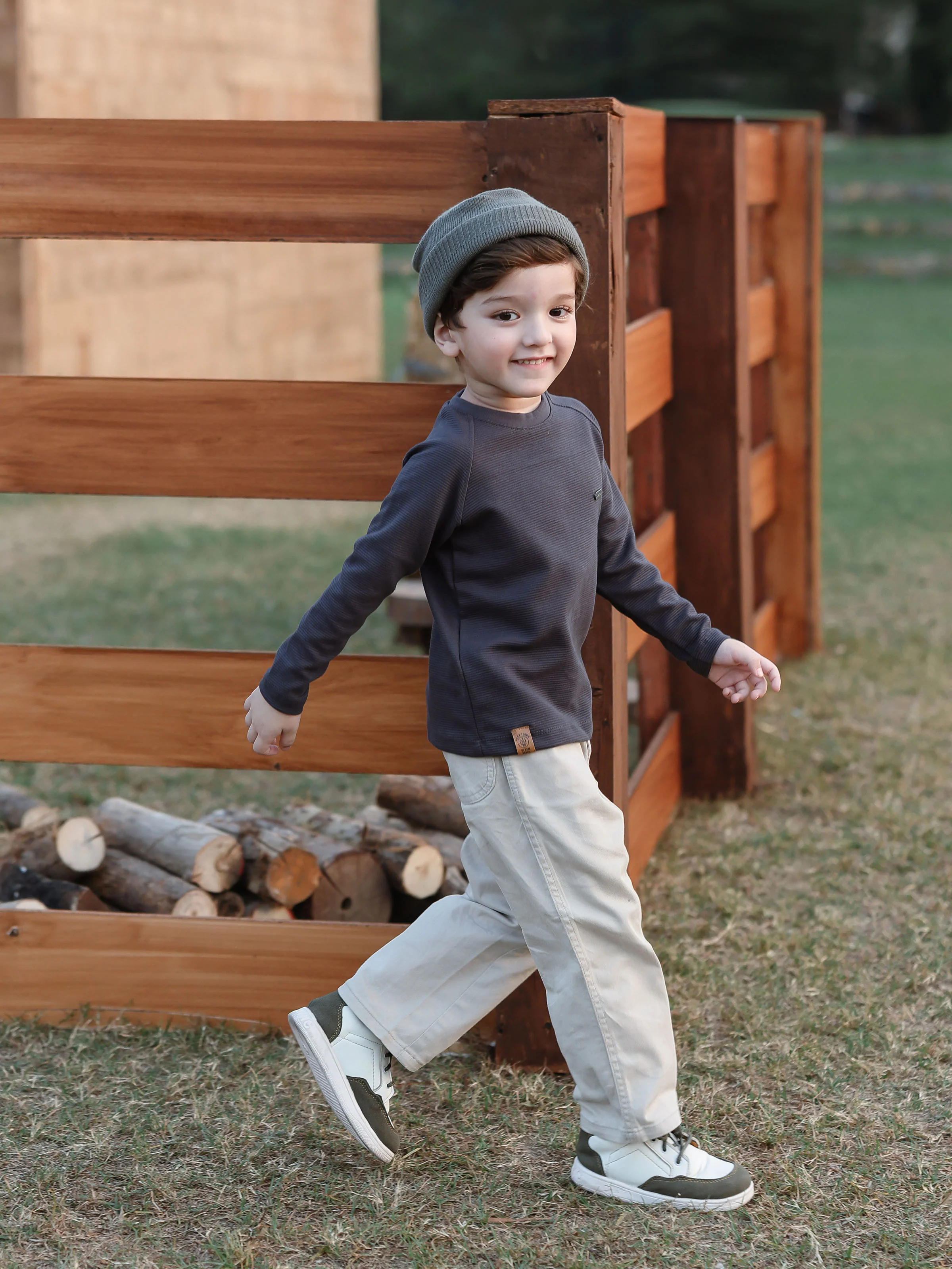 Boy's Charcoal Sweatshirt - EBTSS5-002 - Image 4
