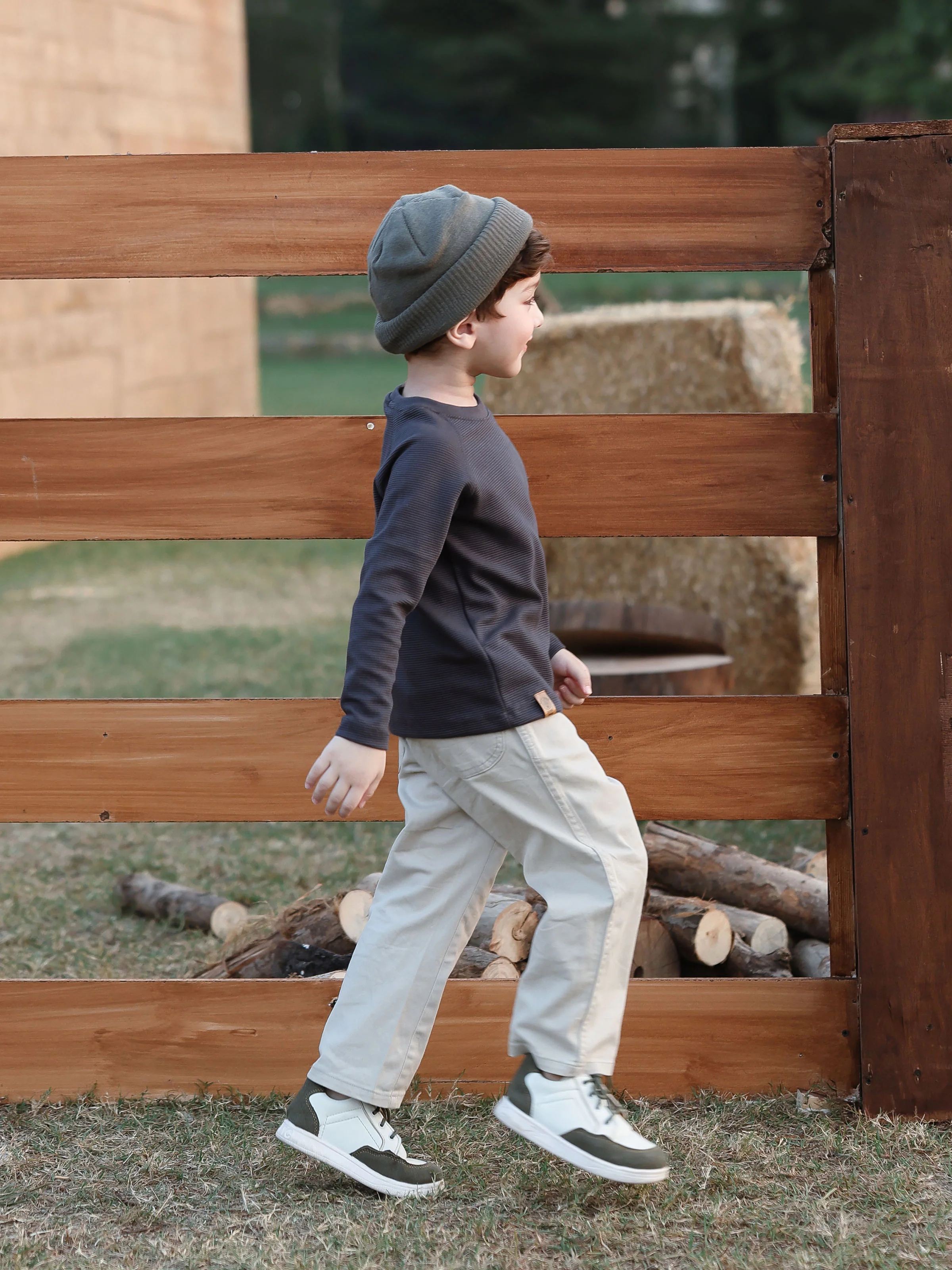 Boy's Charcoal Sweatshirt - EBTSS5-002 - Image 7