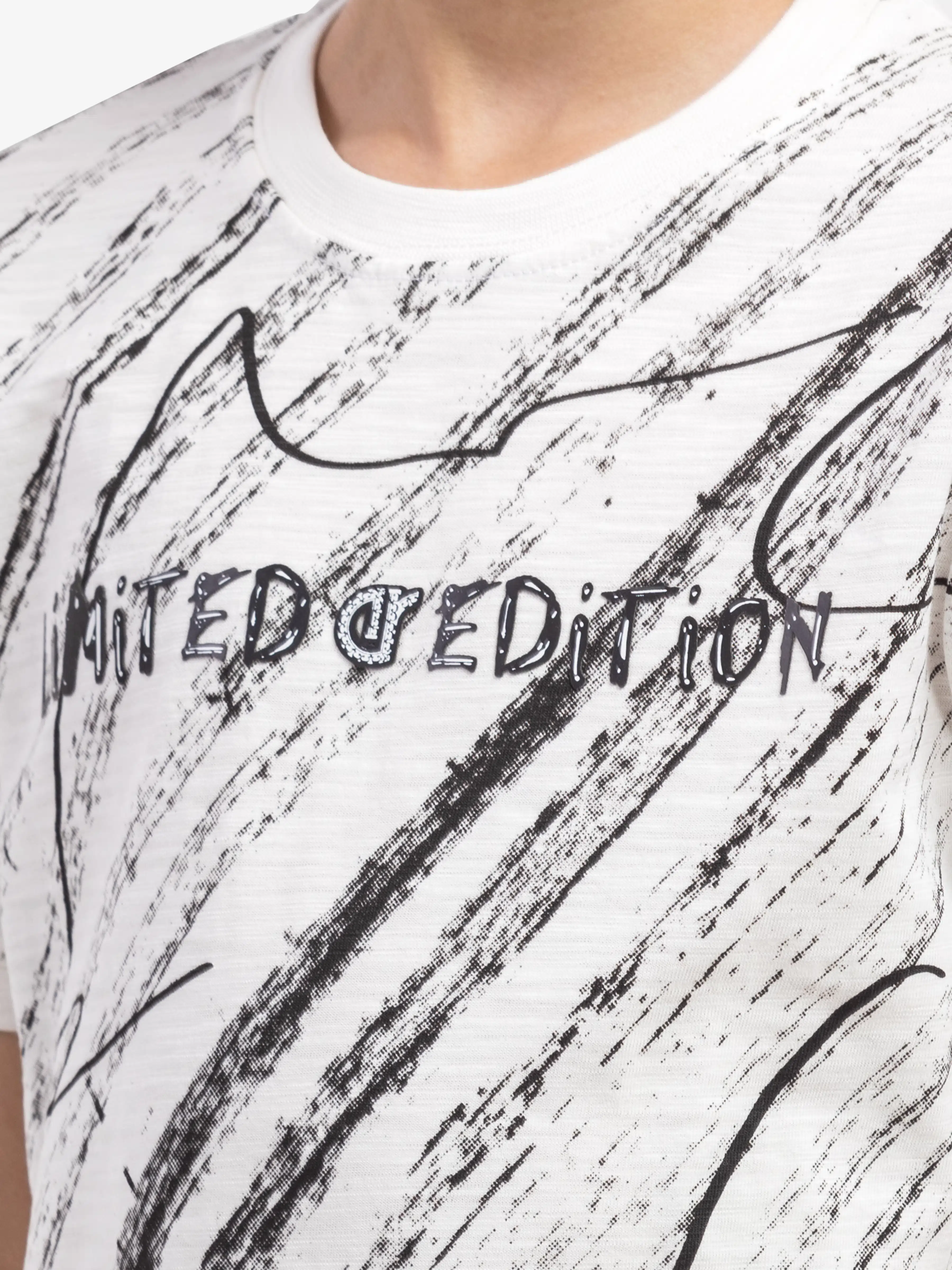 Boy's Off White T-Shirt - EBTTS5-001 - Image 3