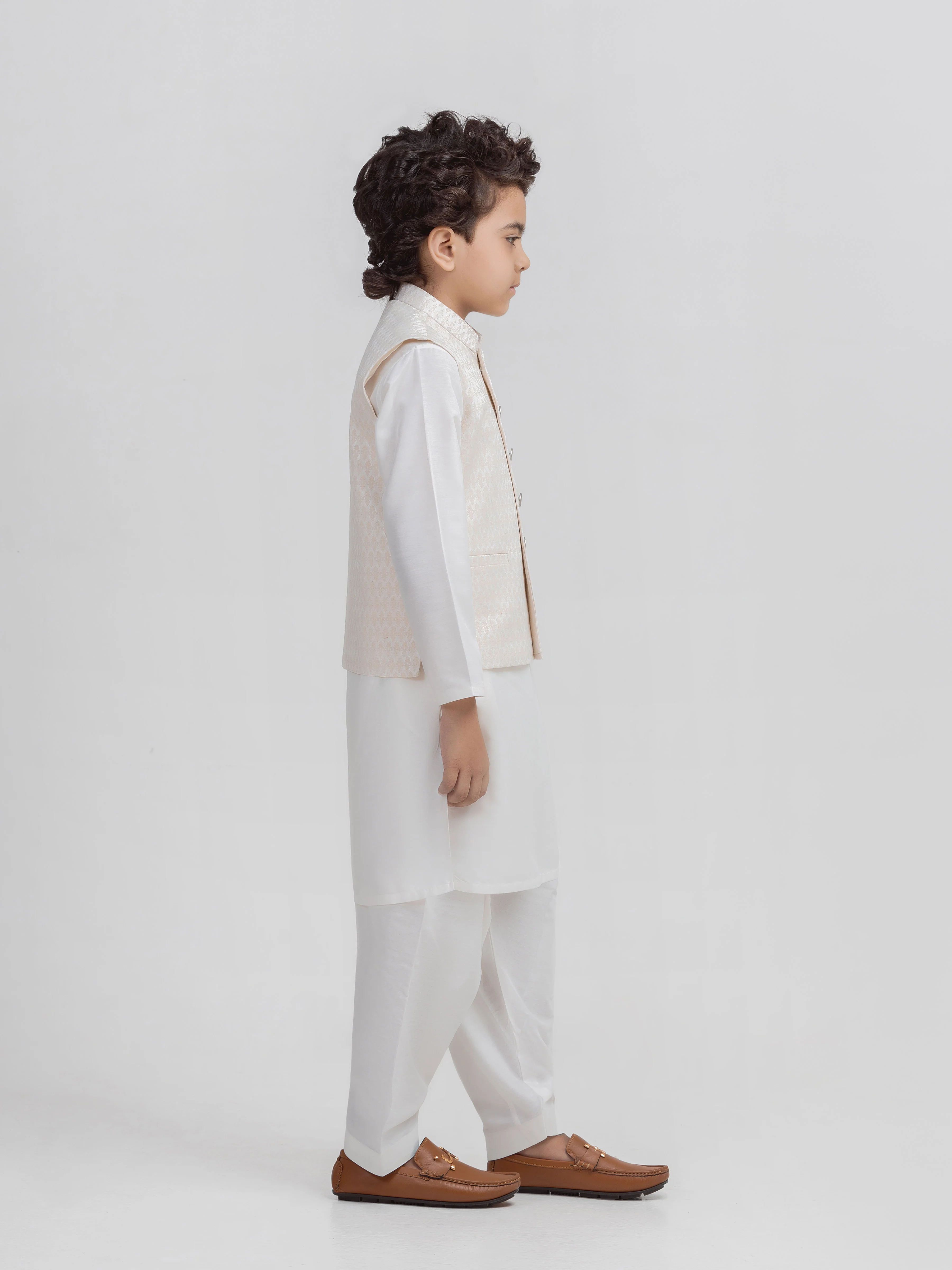 Boy's Off White Waist Coat Suit - ECBTWCS5-038 - Image 4