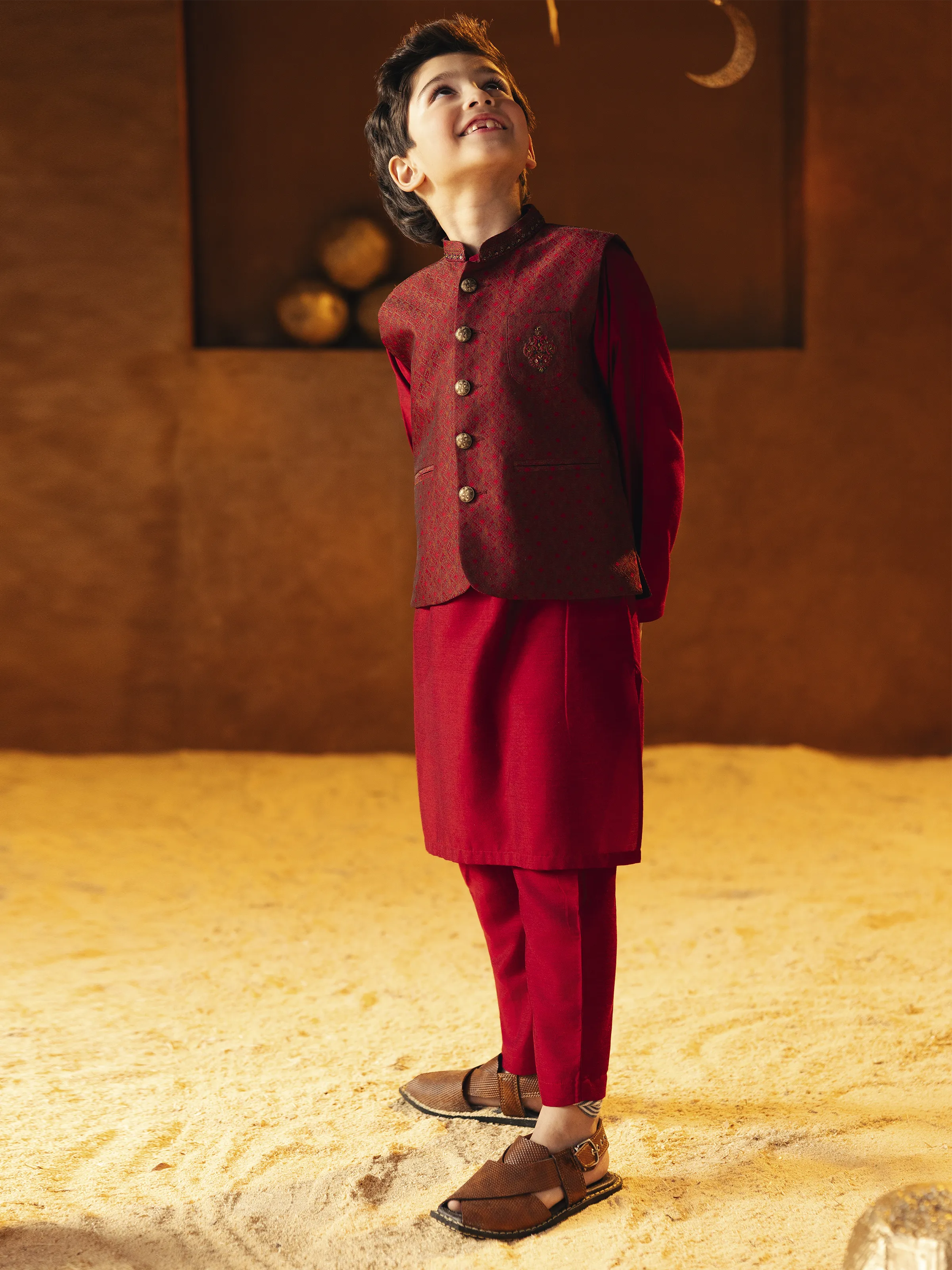 Boy's Red Waist Coat Suit - EBTWCSC5-031 - Image 4