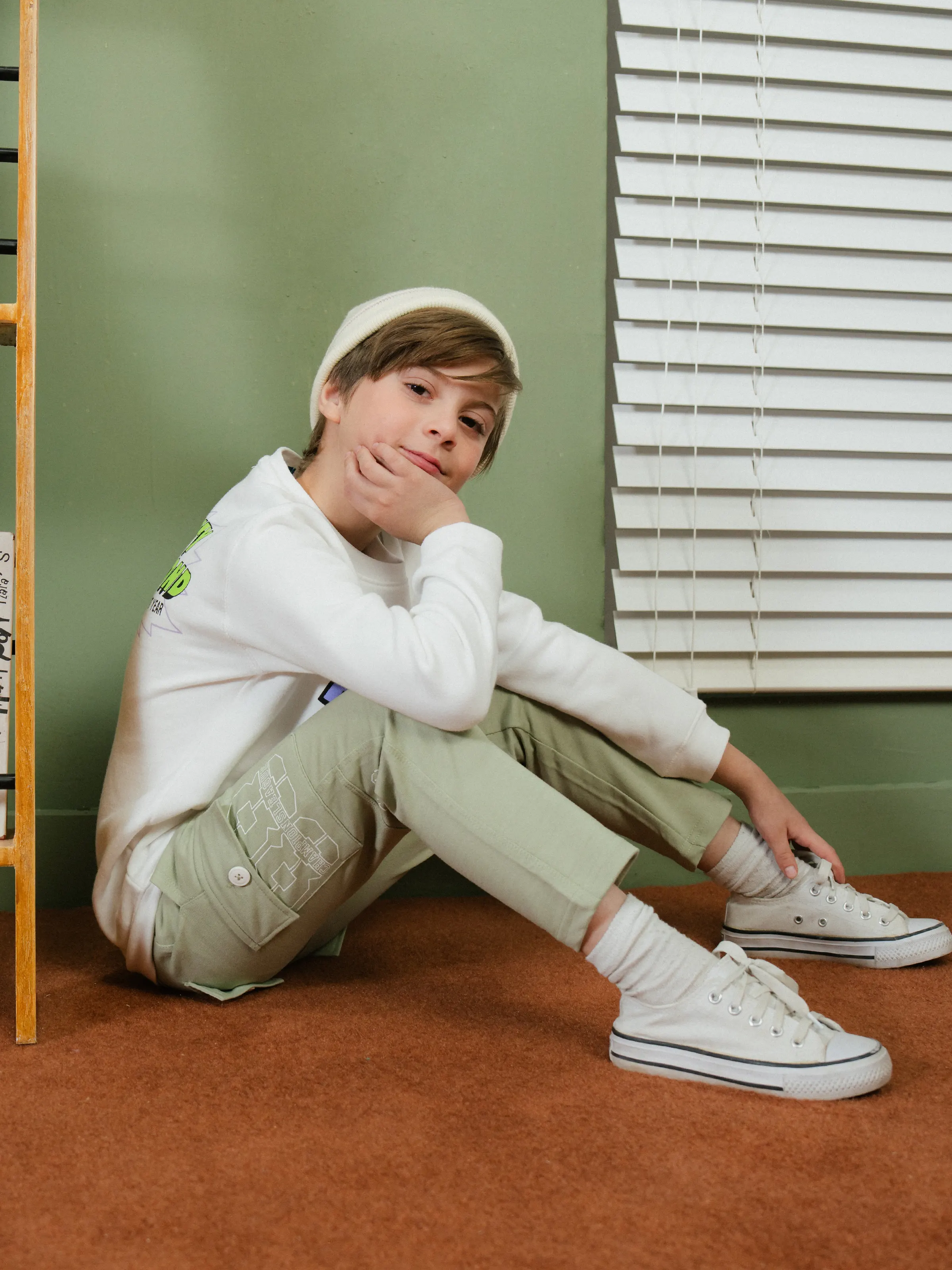 Boy's White Sweatshirt - EBTSS24-010 - Image 5