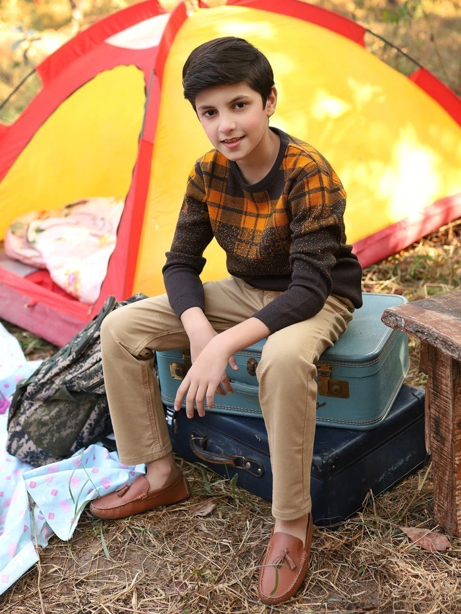 Boy's Black & Golden Sweater - EBTSWT20-007 - Image 4