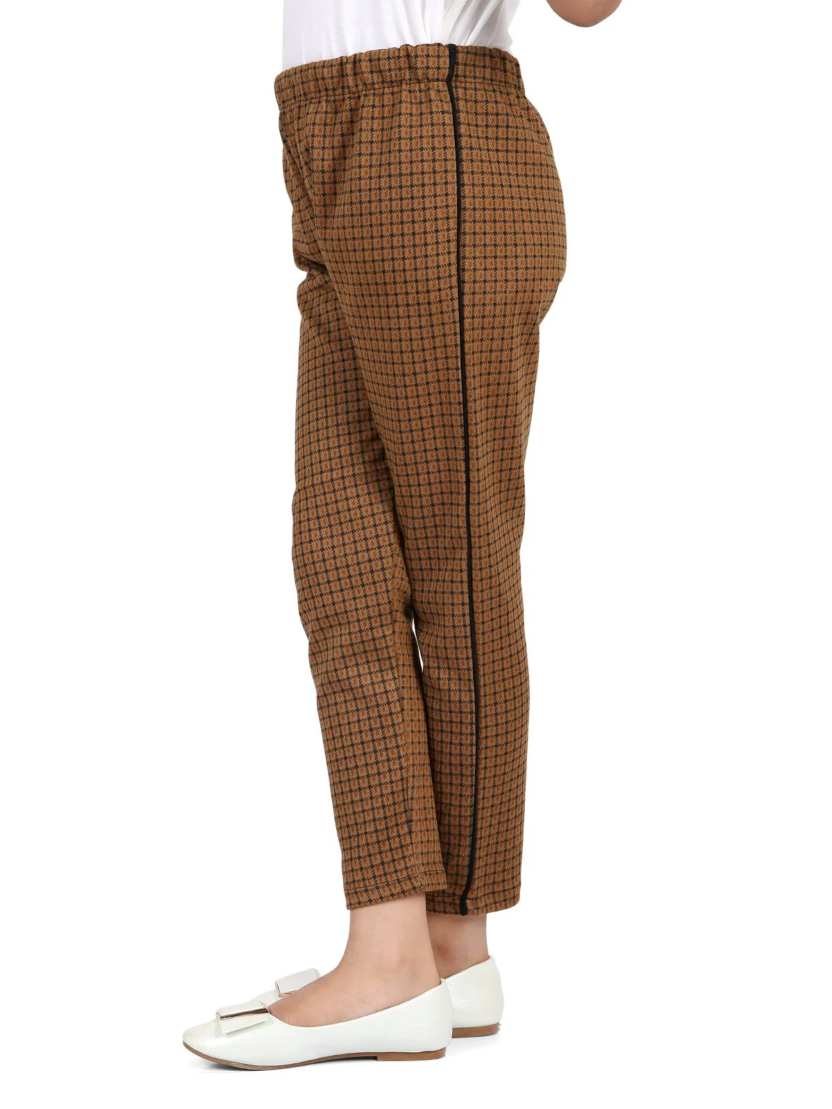 Girl's Brown Bottom Knitted - EGBTK19-016 - Image 2