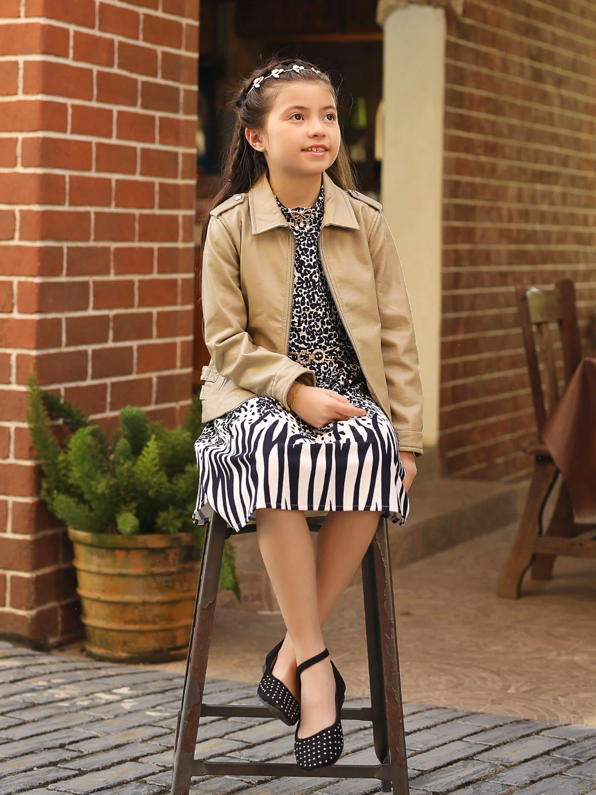 Girl's Beige Jacket - EGTJ18-13019 - Image 2