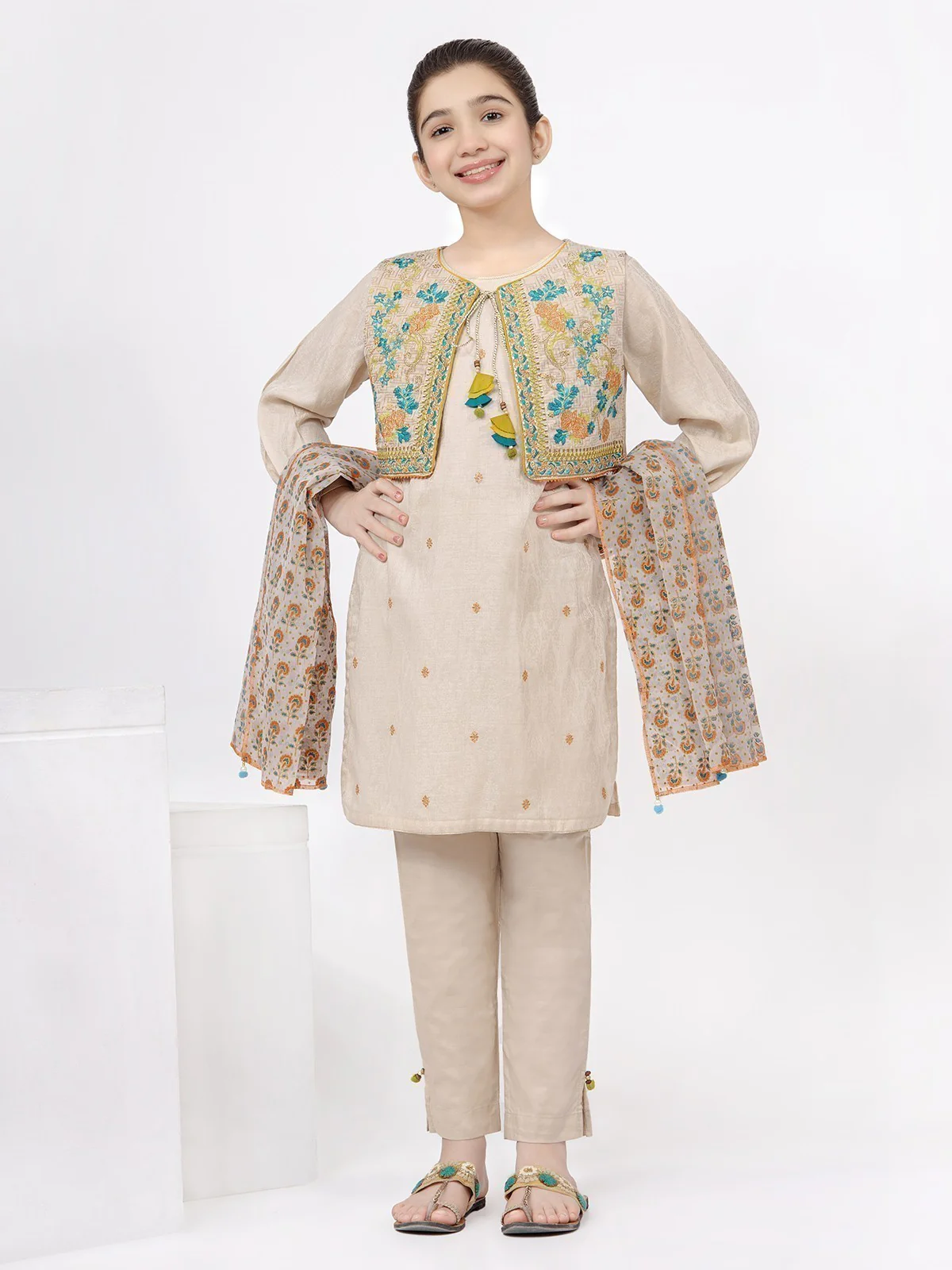Girl's Beige Pishwas - EGTP21-22143 - Image 4