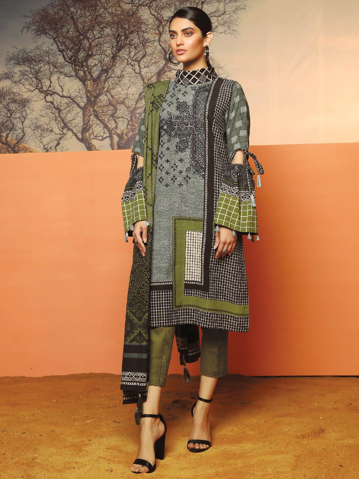 Unstitched Embroidered Khaddar Suit - ELU19W8-19838