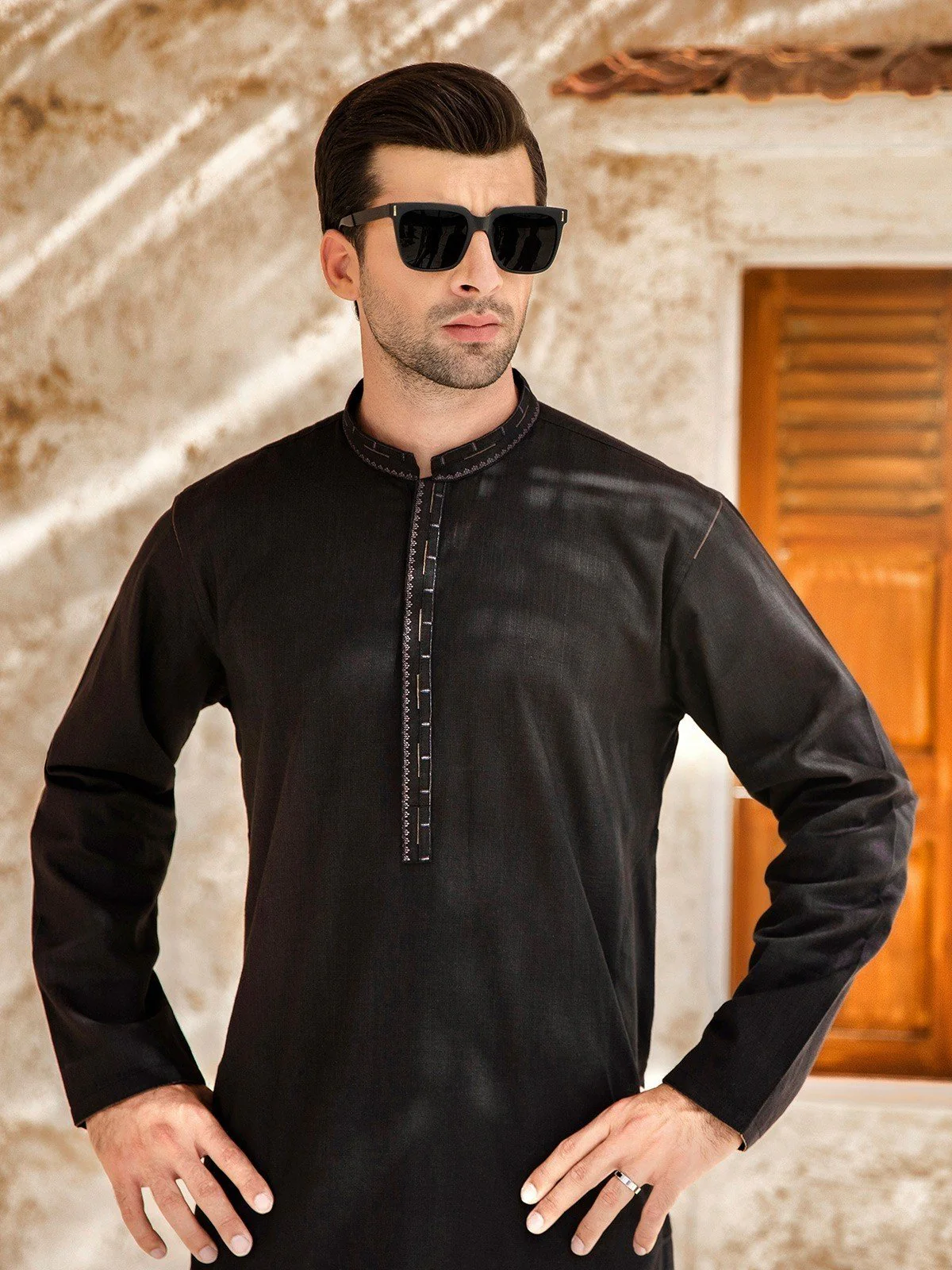 Men's Black Kurta - EMTK21S-99055 - Image 4