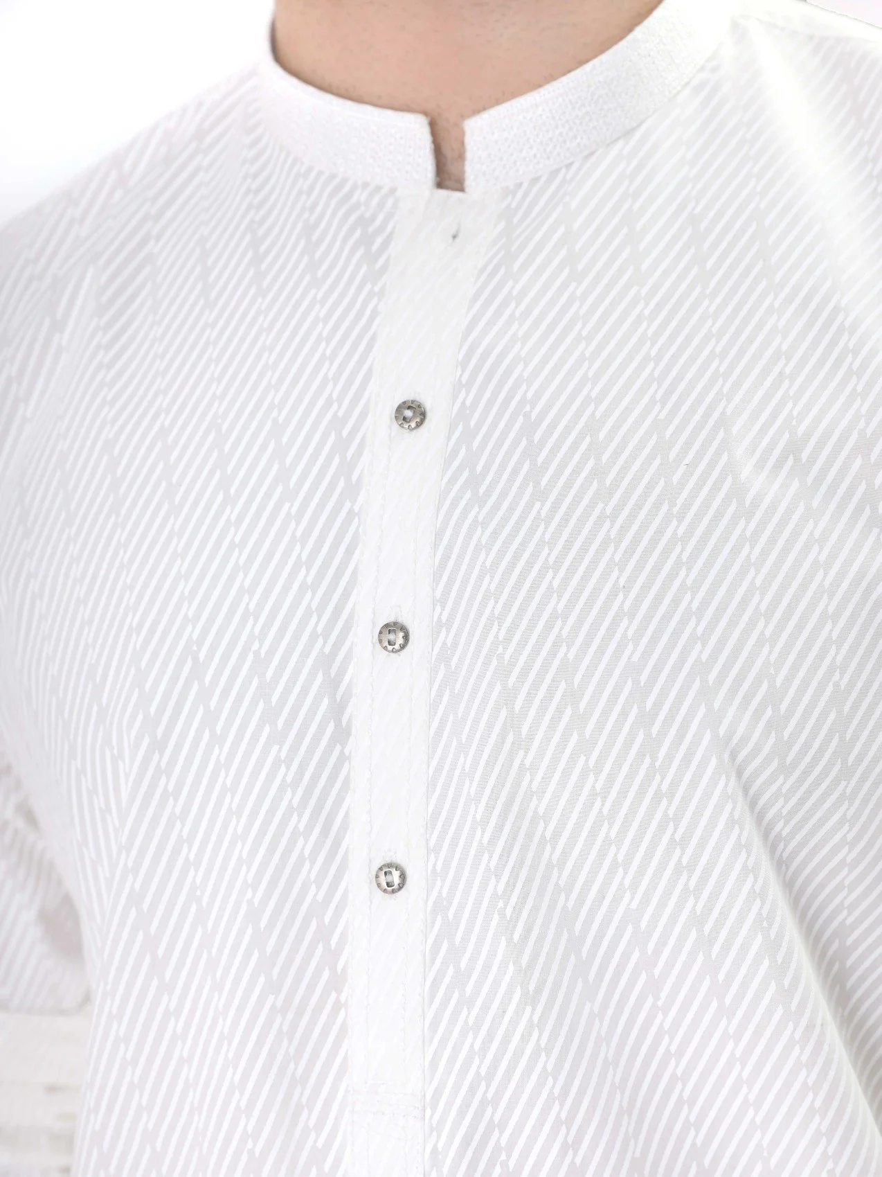 Men's Off White Kurta - EMTK21S-99072 - Image 2