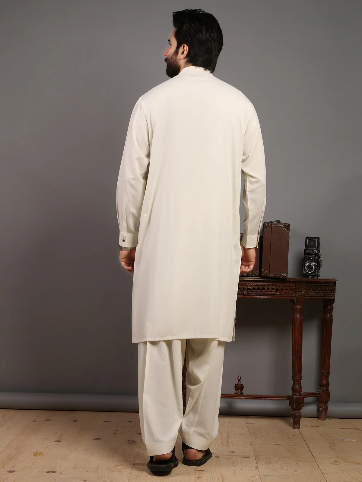 Men's Pearl White Shalwar Kameez - EMTKS19S-40780 - Image 4