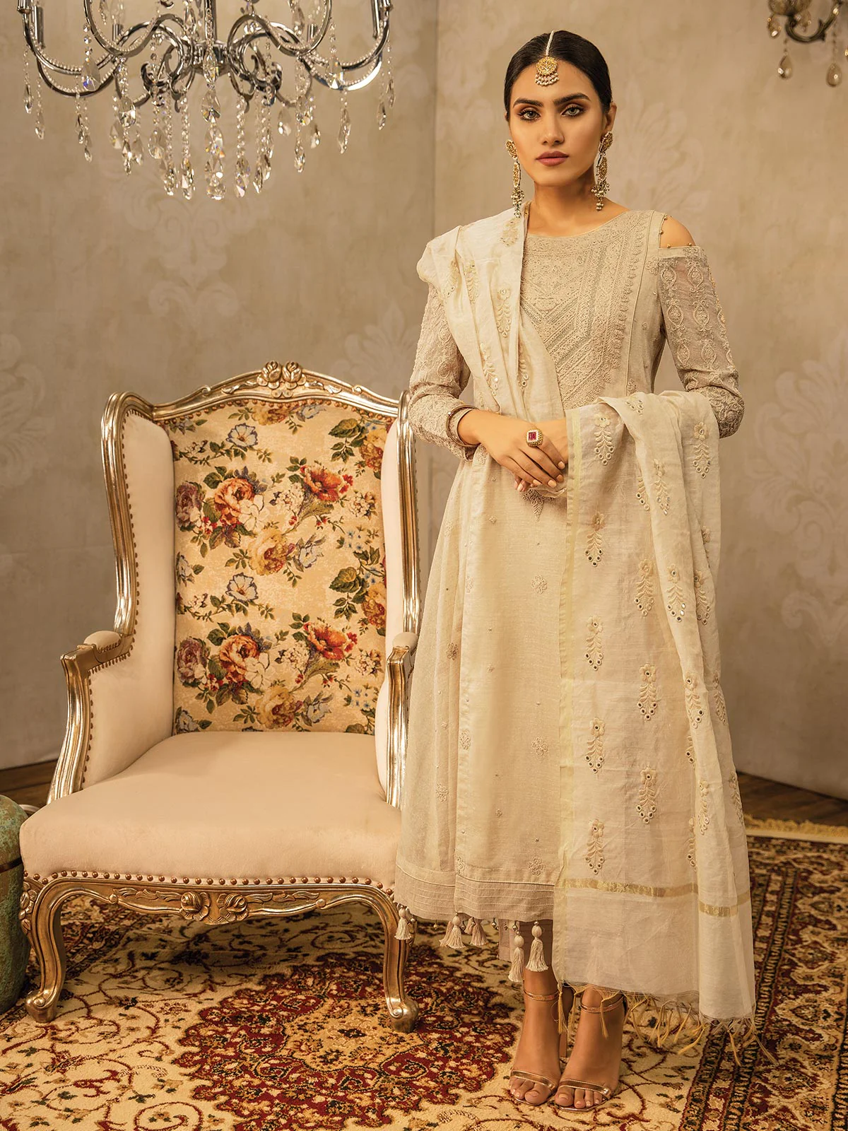 Unstitched Embroidered Viscose Suit - EWU20C2-20049