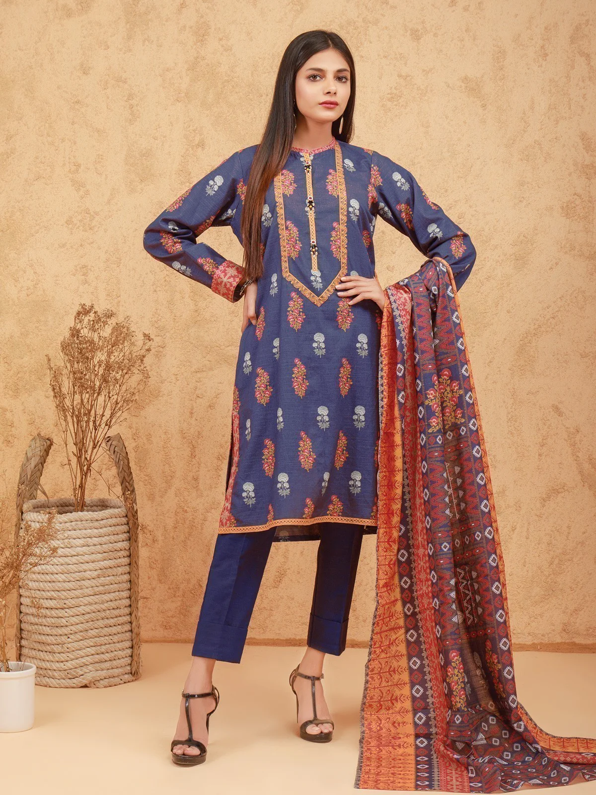 Unstitched Printed Khaddar Suit - EWU21A9-21460