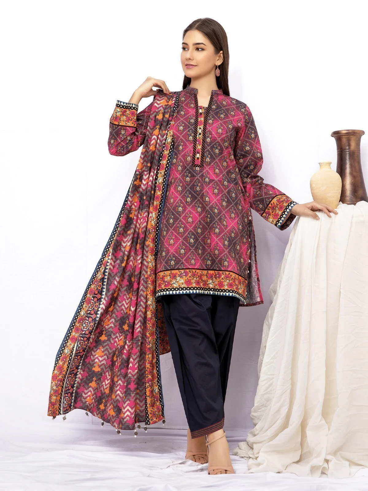 Unstitched Printed Khaddar Shirt Dupatta - EWU21A9-21530