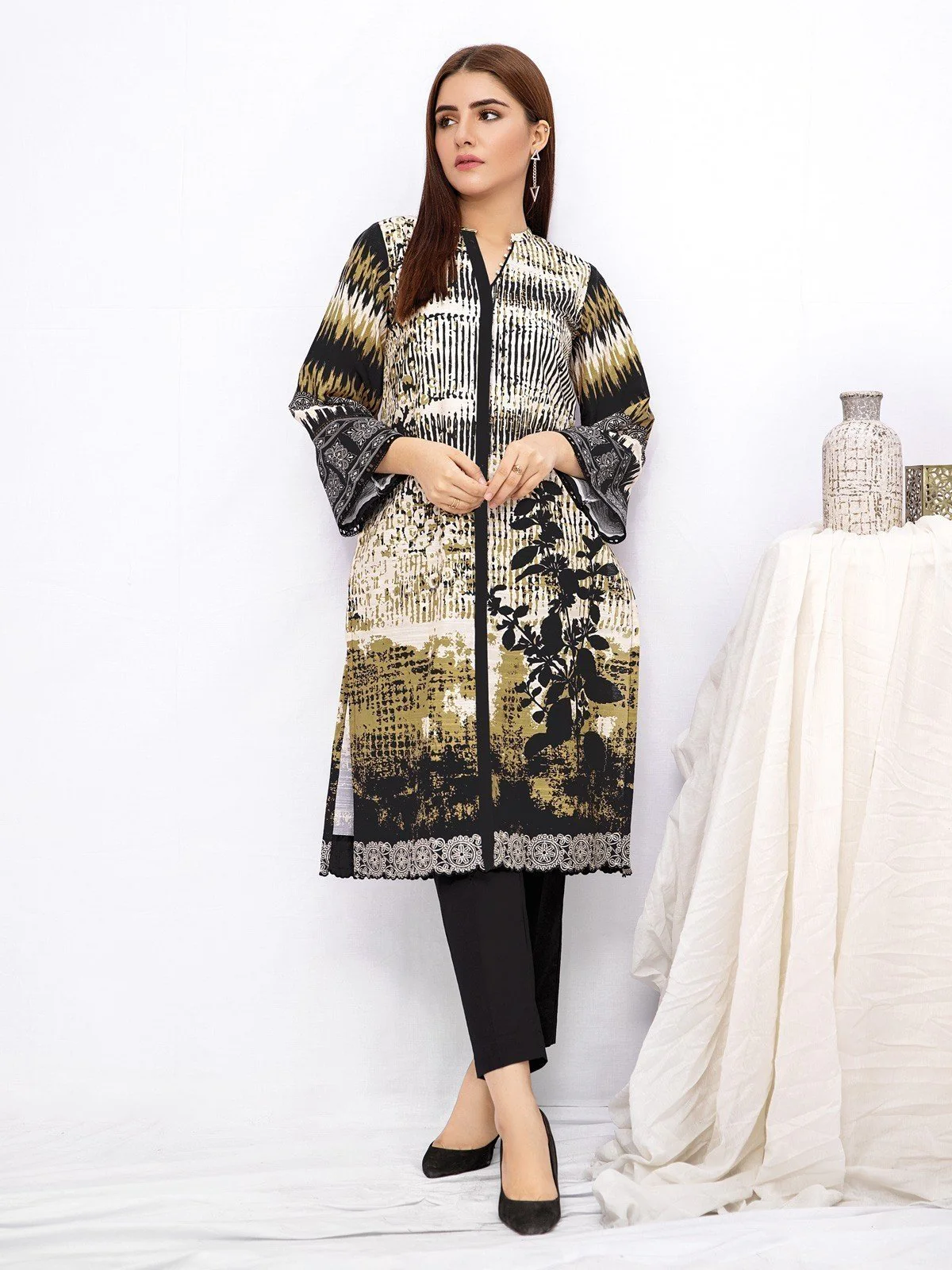 Unstitched Printed Khaddar Shirt - EWU21A9-21590