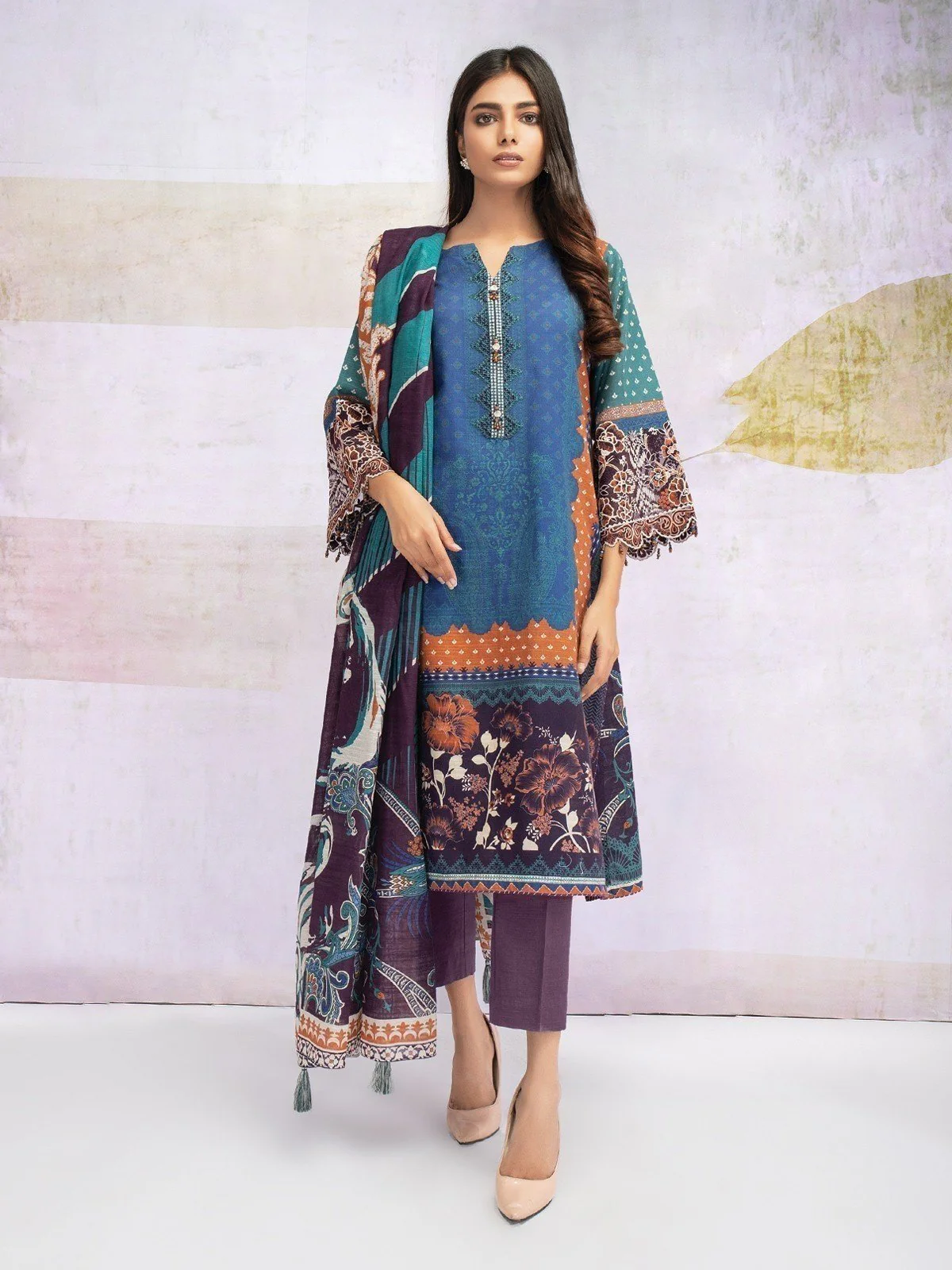 Unstitched Embroidered Viscose Suit - EWU21V11-21748