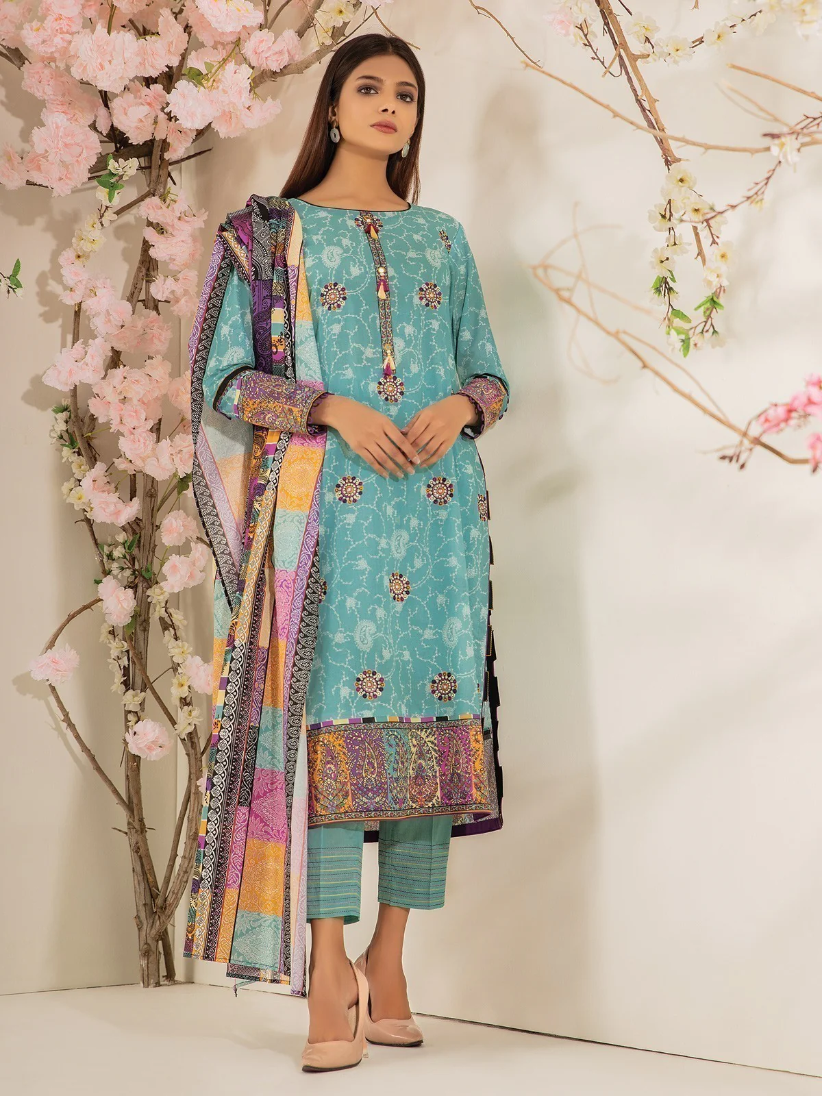 Unstitched Embroidered Lawn Suit - EWU21V2-20406