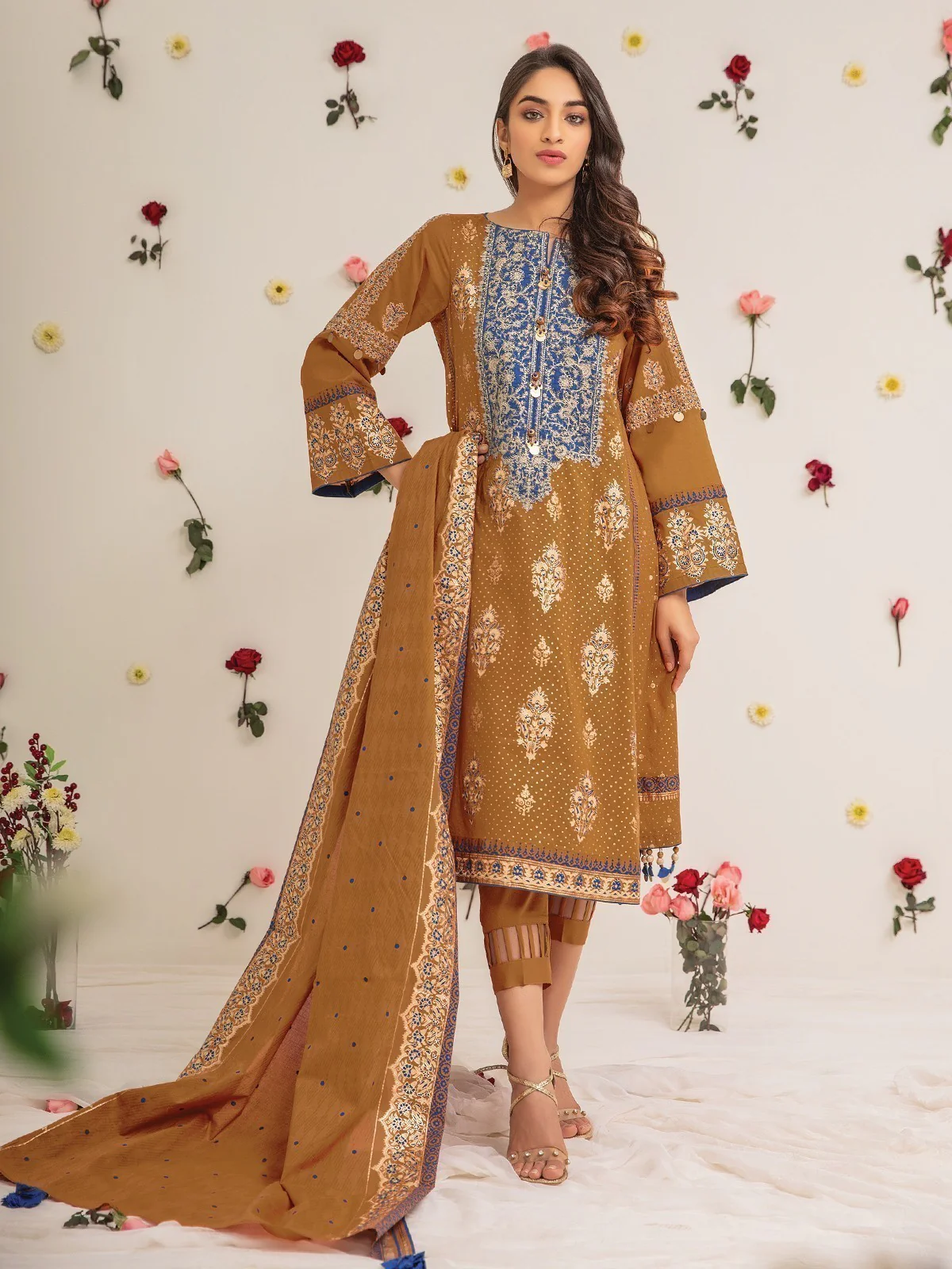 Unstitched Embroidered Lawn Suit - EWU21V2-20436