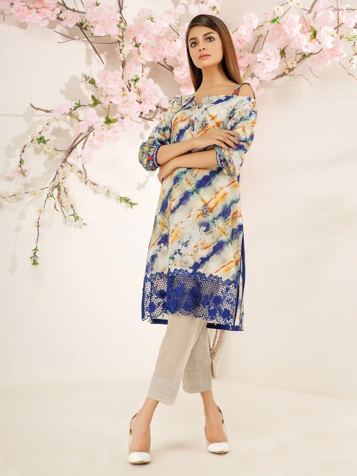 Unstitched Embroidered Lawn Shirt - EWU21V2-20516