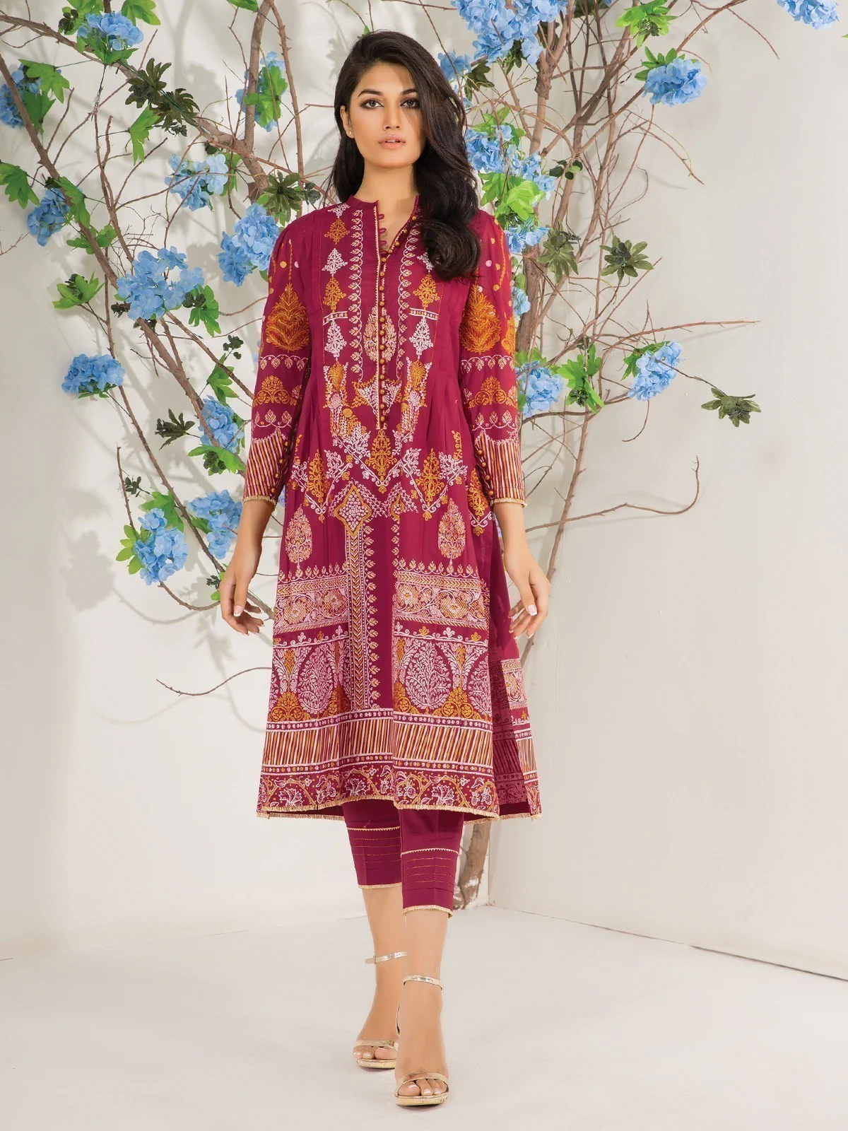 Unstitched Embroidered Lawn Shirt - EWU21V2-20520