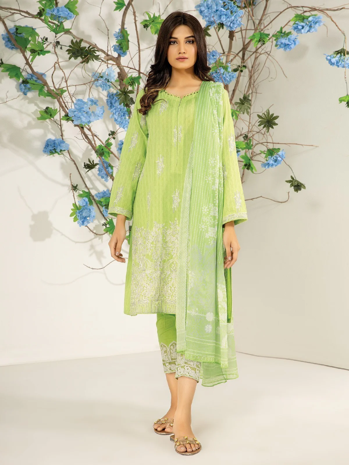 Unstitched Embroidered Lawn Suit - EWU21V2-20849