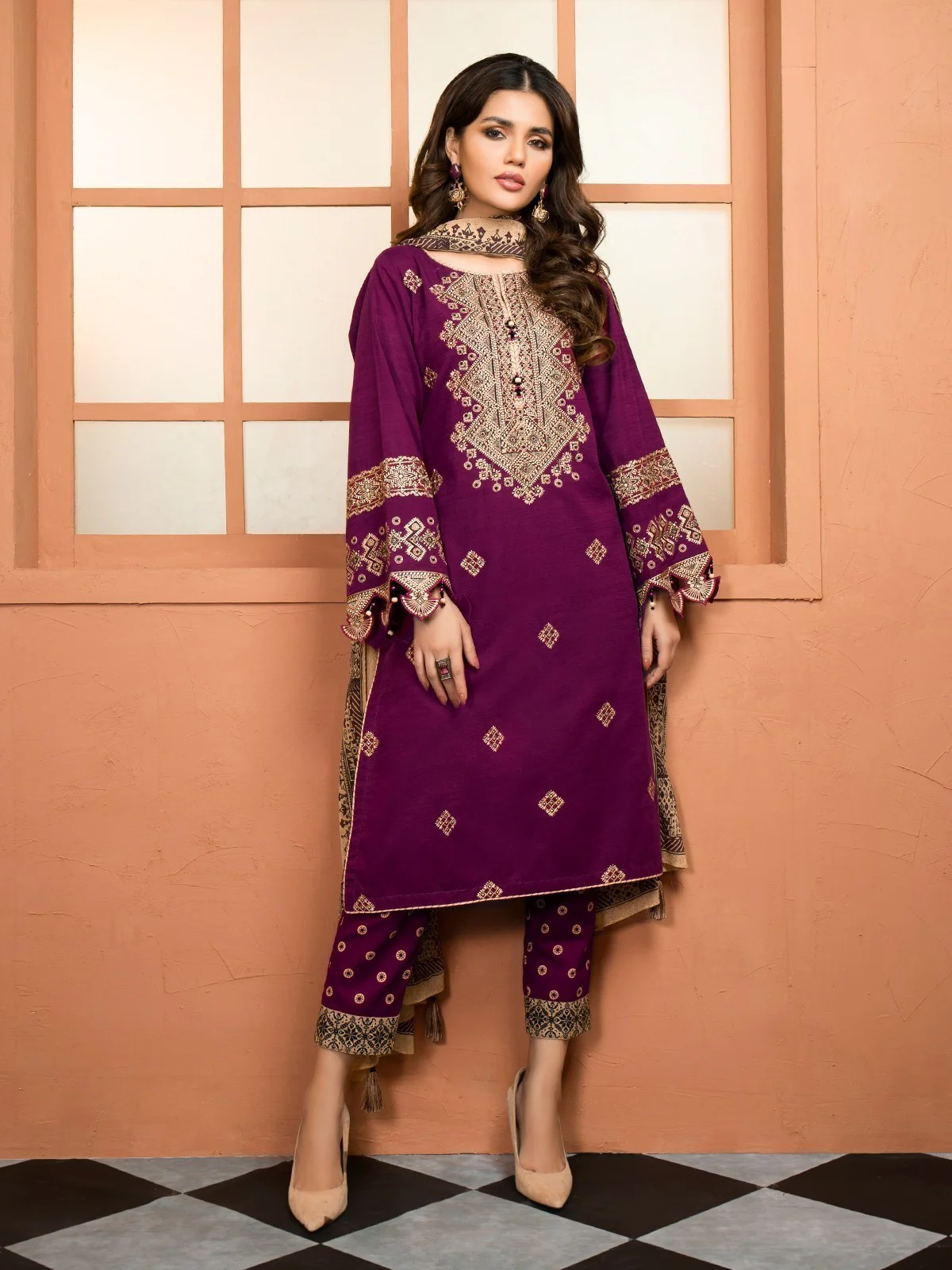 Unstitched Embroidered Khaddar Suit - EWU21V8-21649