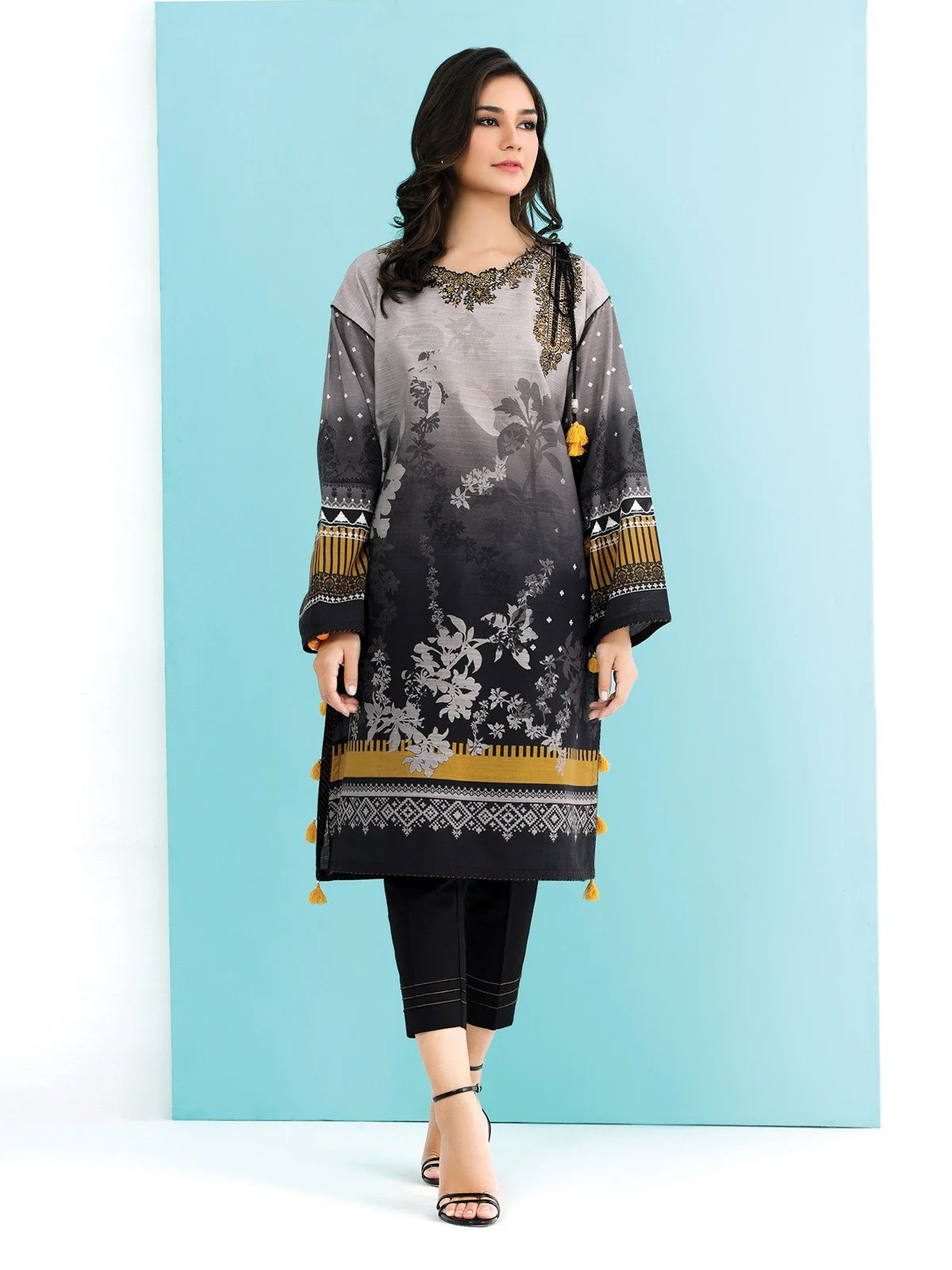 Unstitched Embroidered Khaddar Shirt - EWU21V8-21705