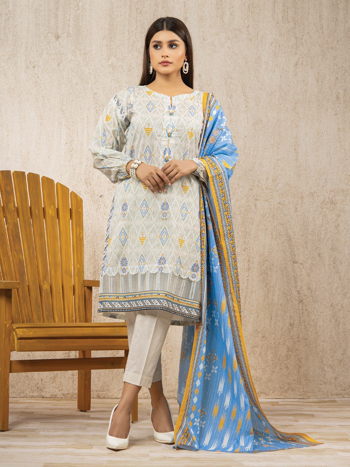 Unstitched Printed Lawn Shirt Dupatta - EWU22A1-23076SD
