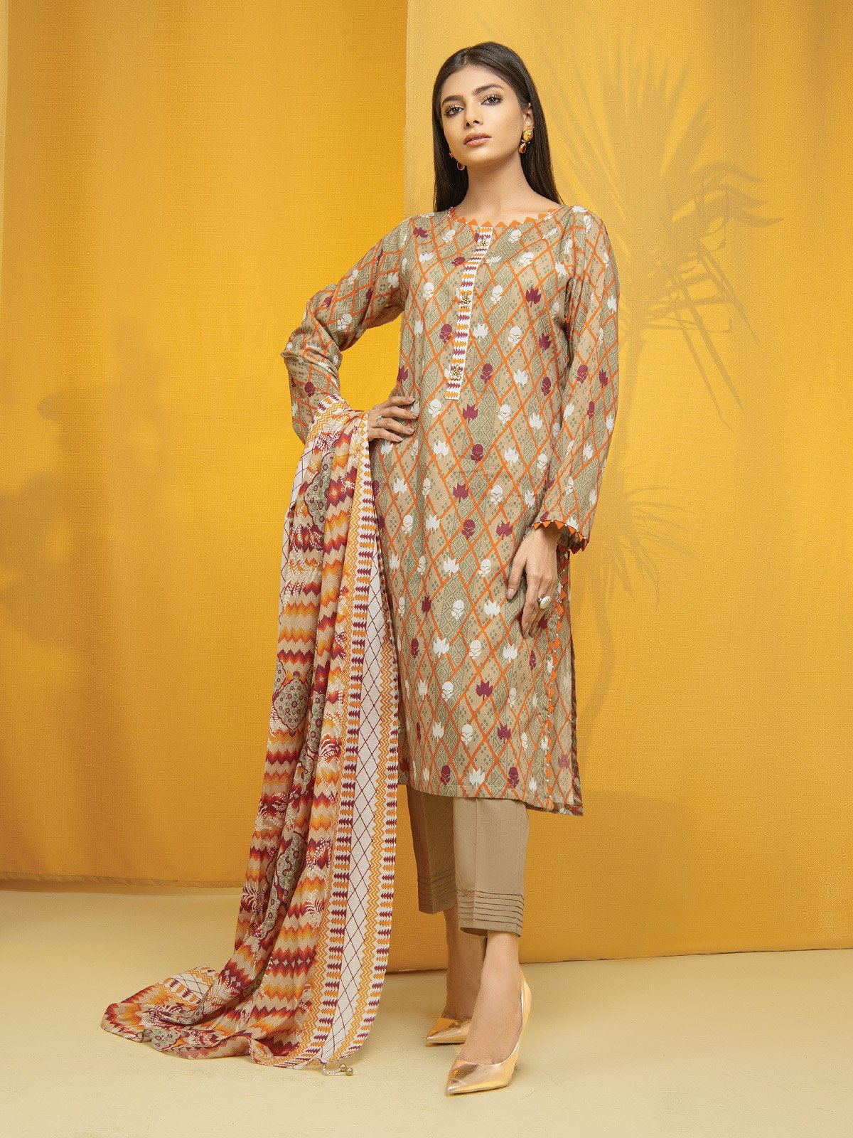 Unstitched Printed Lawn Shirt - EWU22A1-23186S