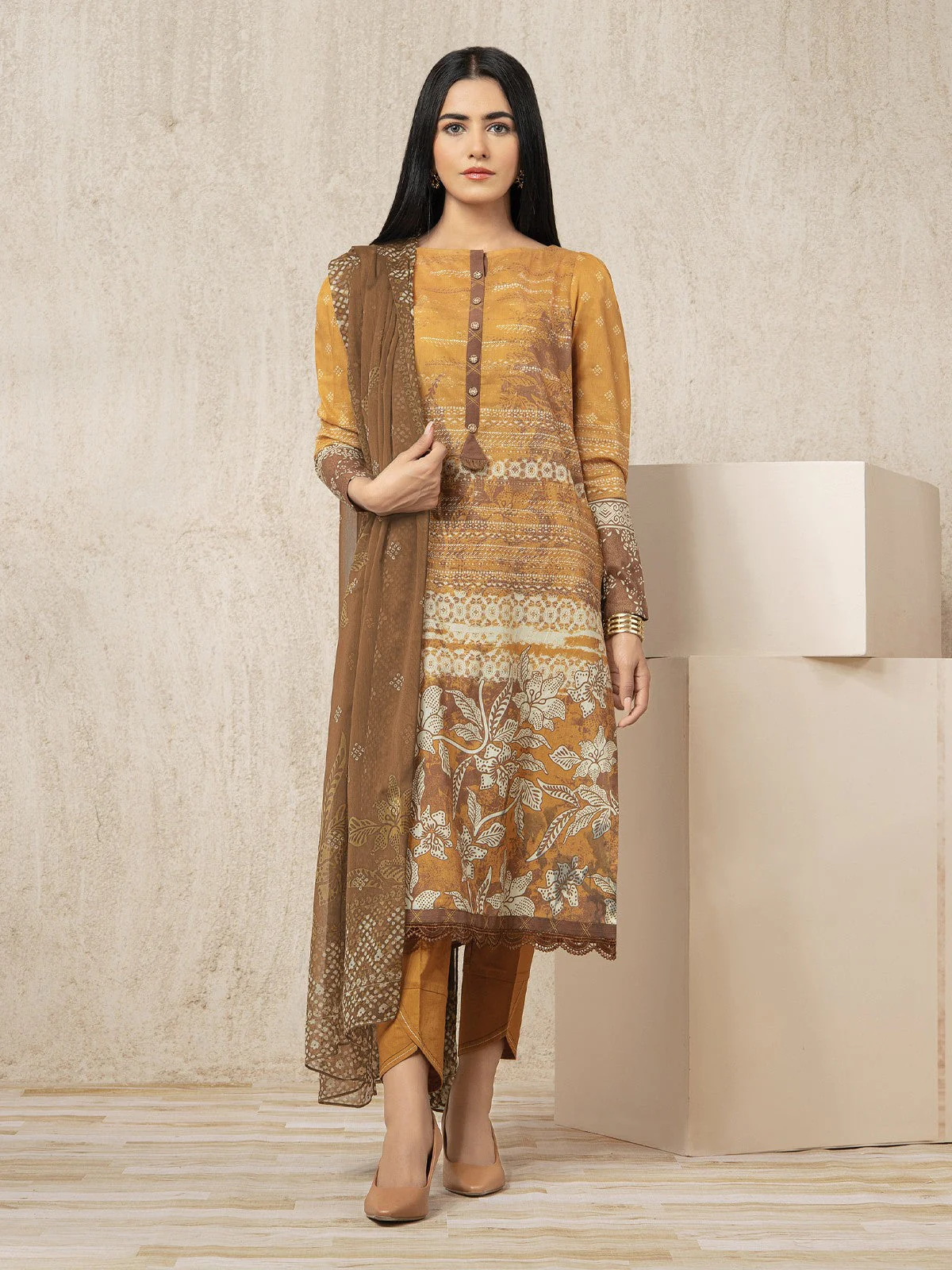 Unstitched Printed Lawn Shirt - EWU22A2-23503S