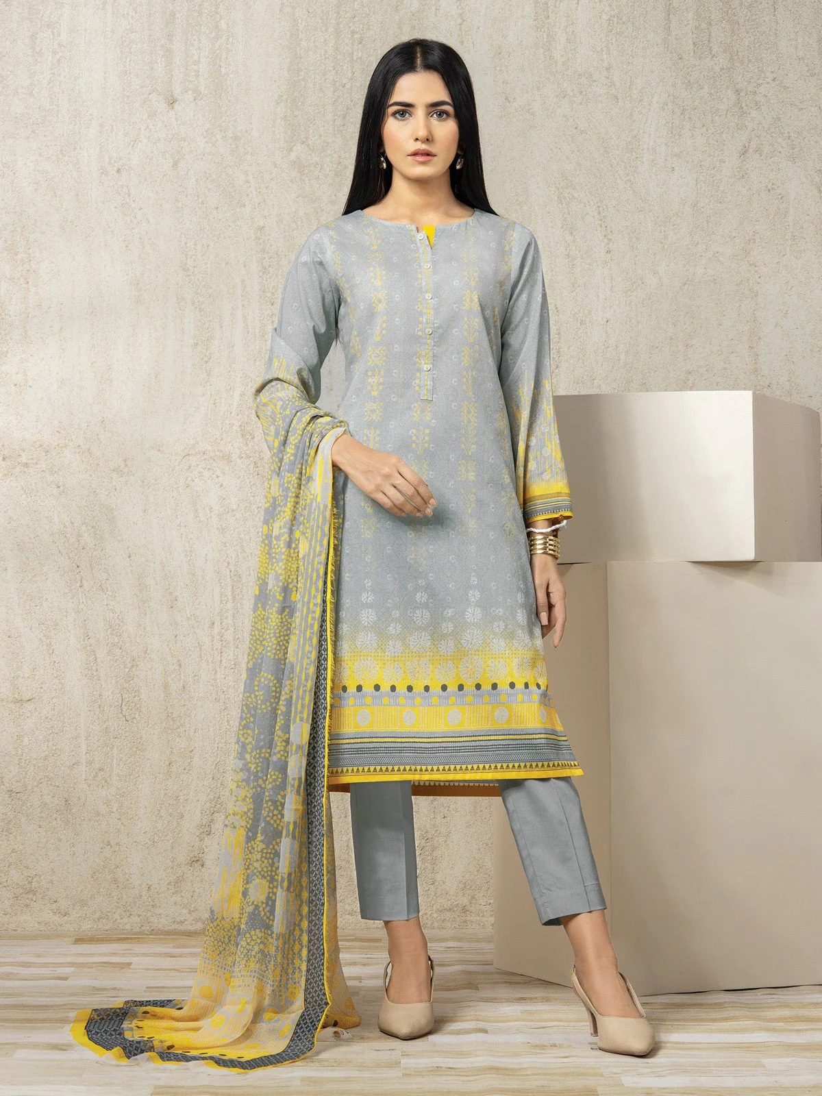 Unstitched Printed Lawn Suit - EWU22A2-23504