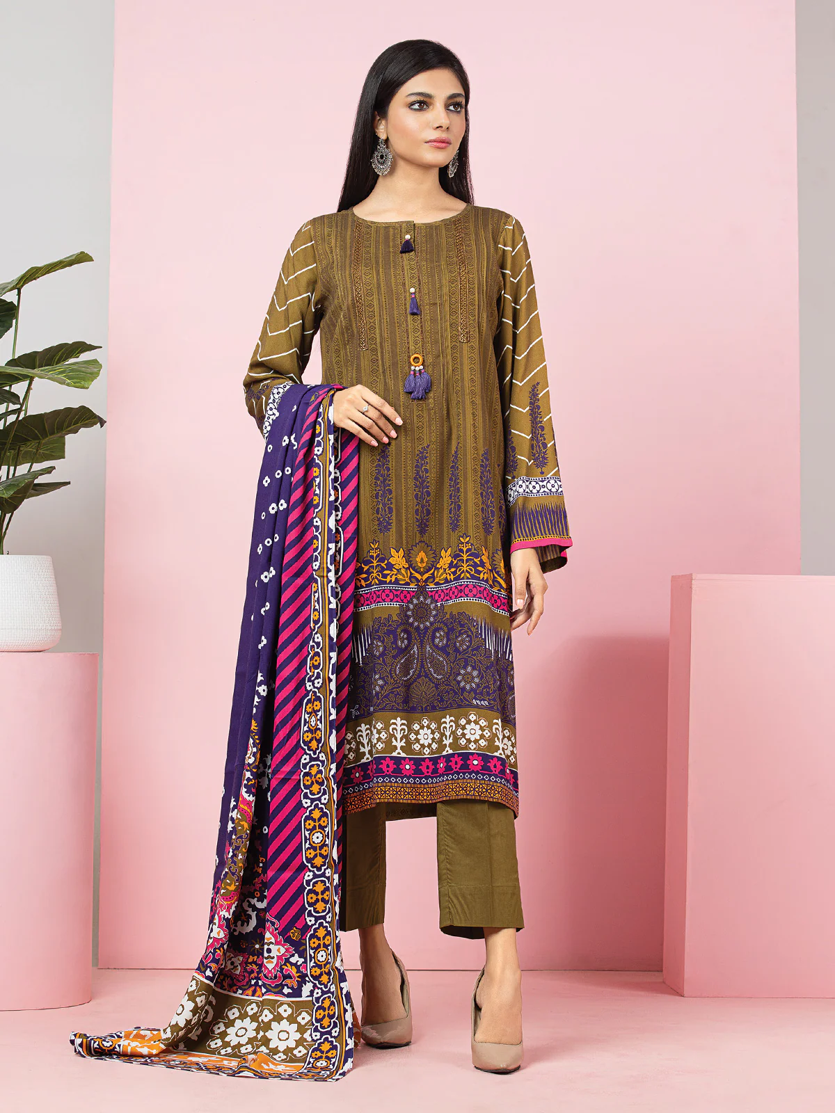 Unstitched Printed Viscose Suit - EWU22A4-24023