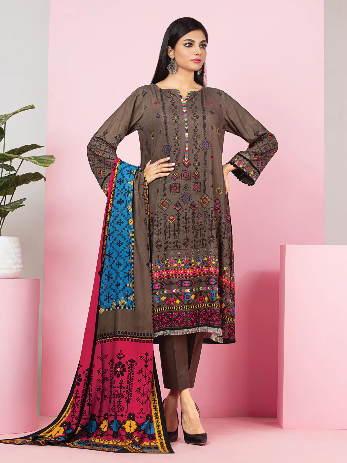 Unstitched Printed Viscose Suit - EWU22A4-24025XXL