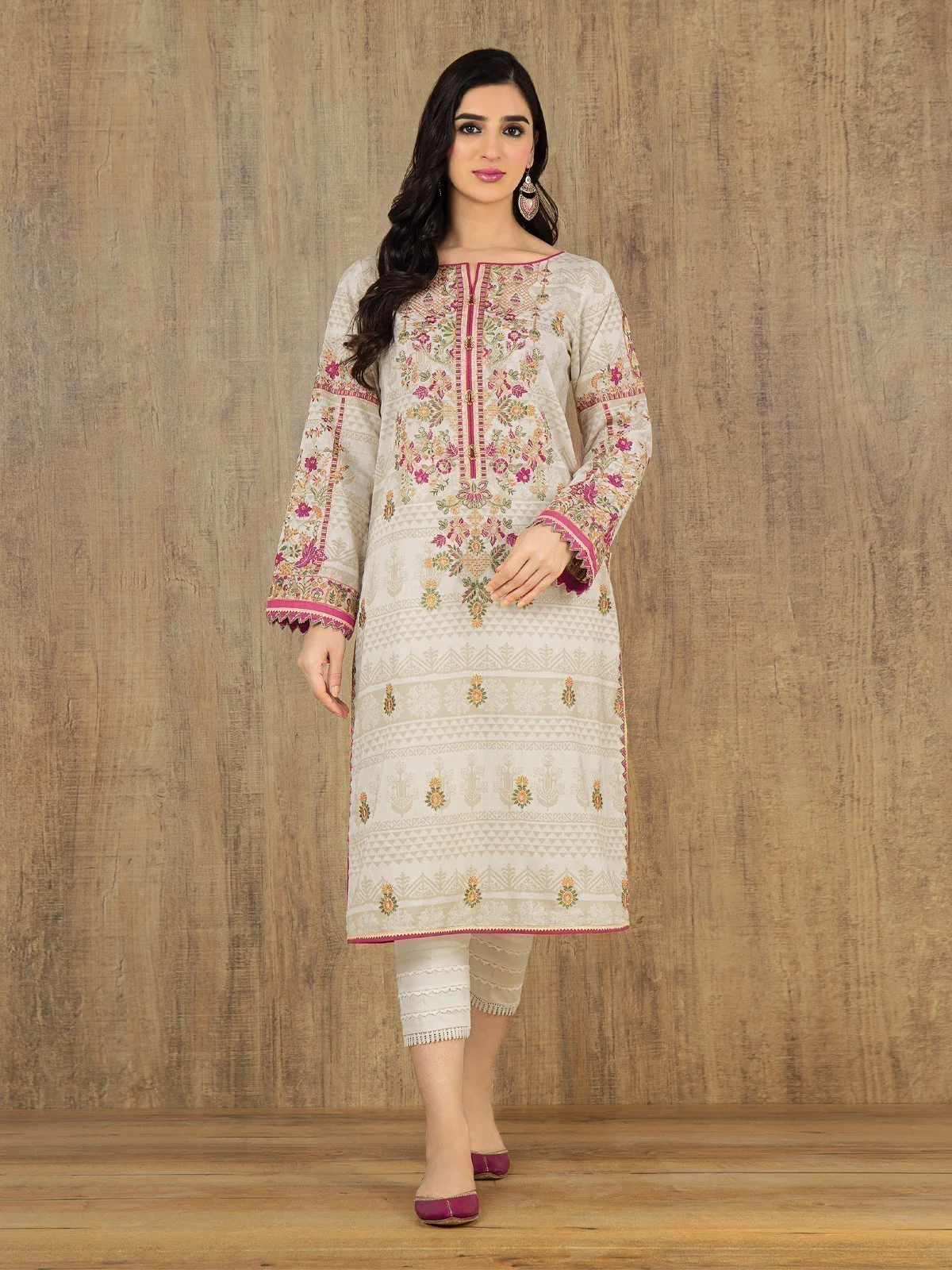Unstitched Embroidered Lawn Shirt - EWU22V1-23610