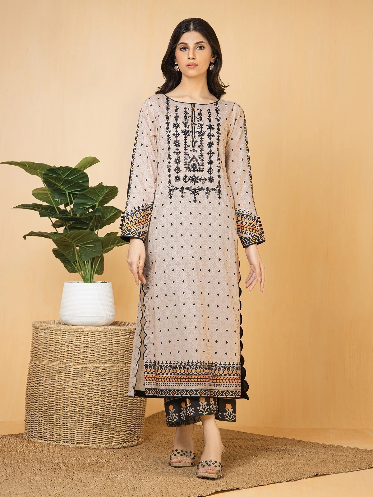 Unstitched Embroidered Lawn Shirt Trouser - EWU22V1-23663