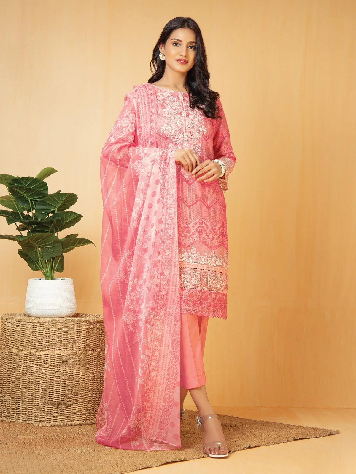 Unstitched Embroidered Lawn Suit - EWU22V1-23670