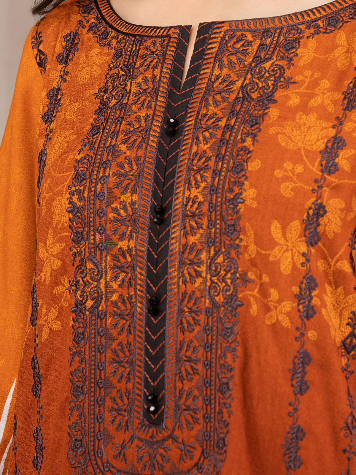 Unstitched Embroidered Crepe Viscose Suit - EWU22V10-25018 - Image 3