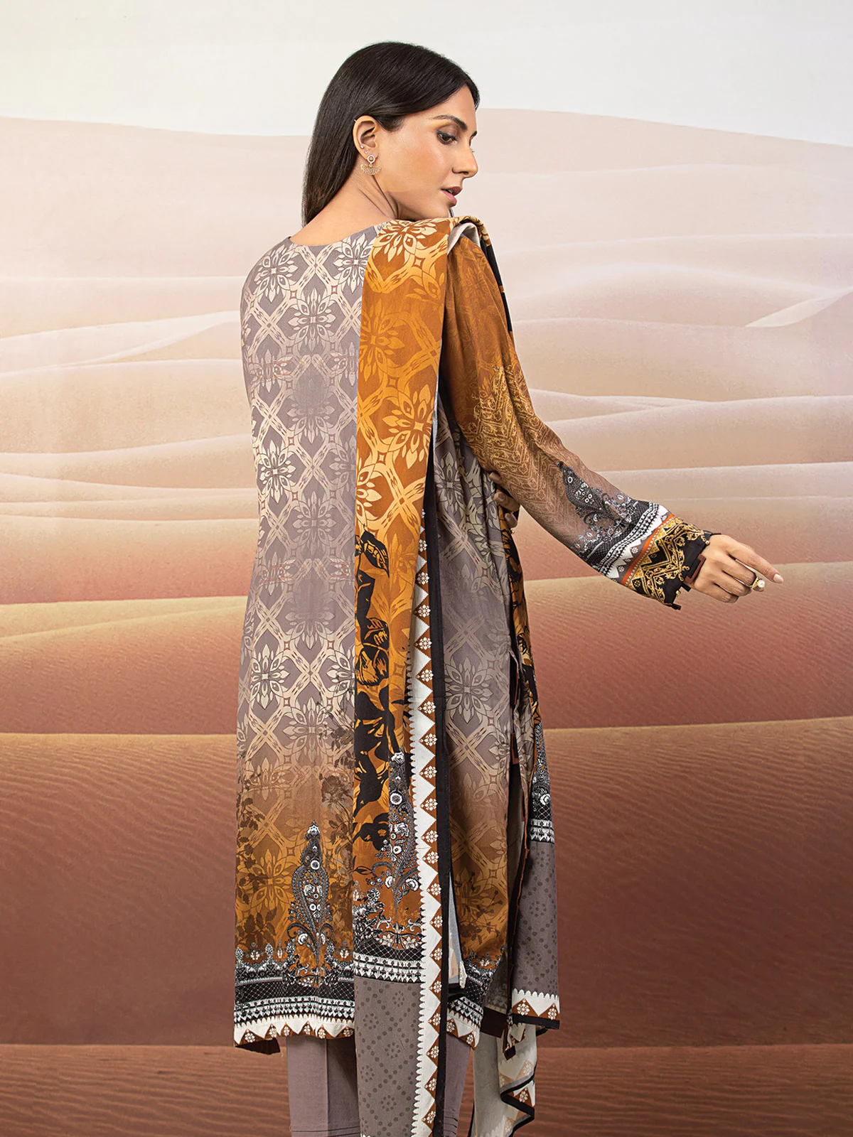 Unstitched Embroidered Crepe Viscose Suit - EWU22V10-25019 - Image 5
