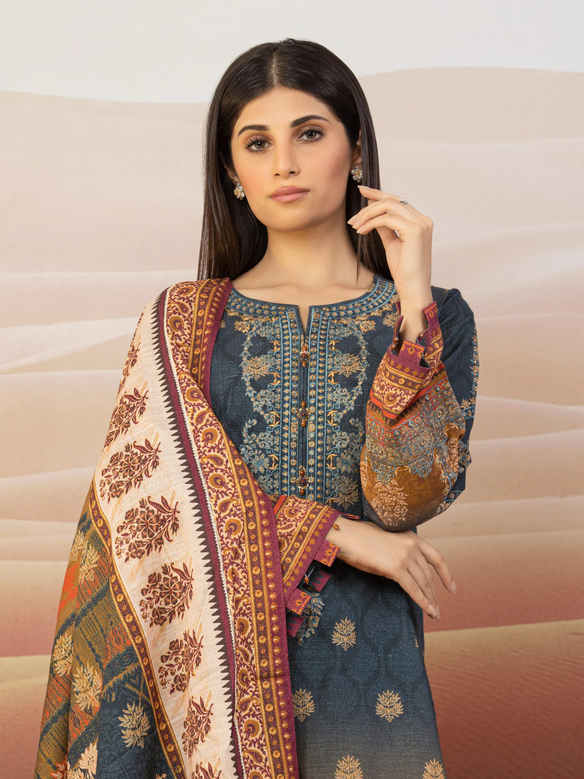 Unstitched Embroidered Khaddar Shirt Dupatta - EWU22V11-25023SD - Image 3
