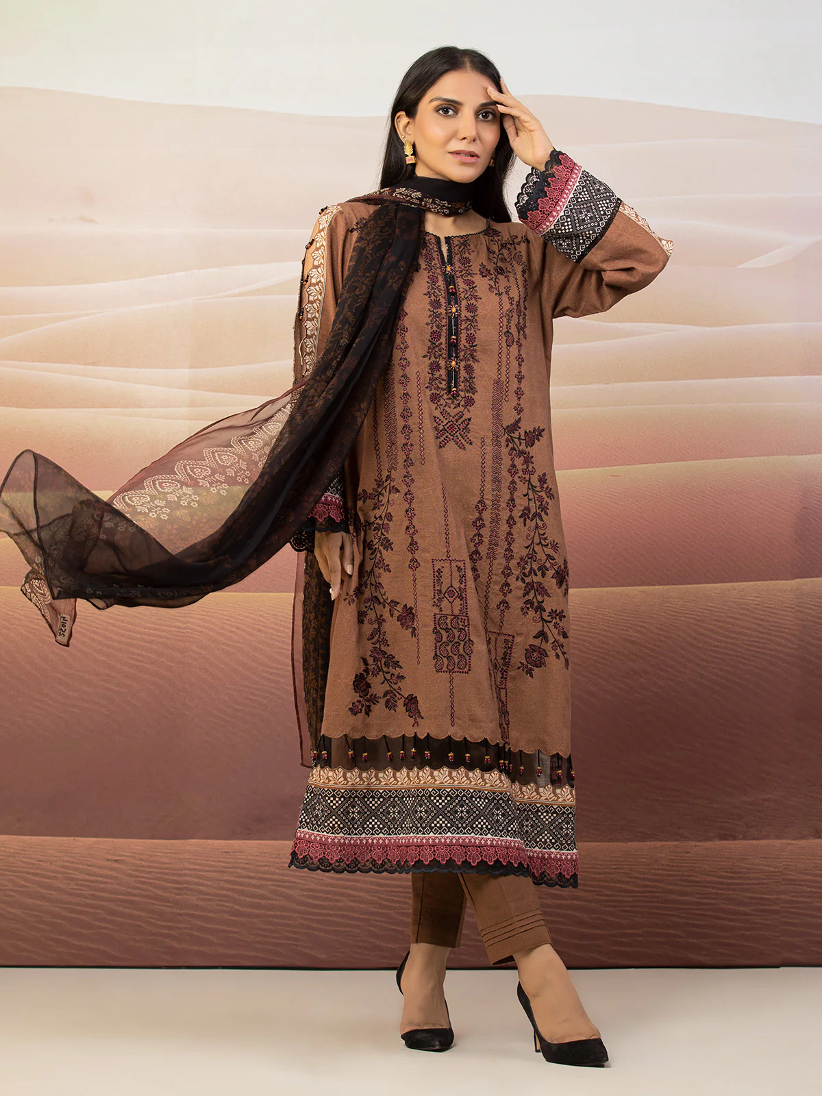 Unstitched Embroidered Khaddar Suit - EWU22V12-25014 - Image 2
