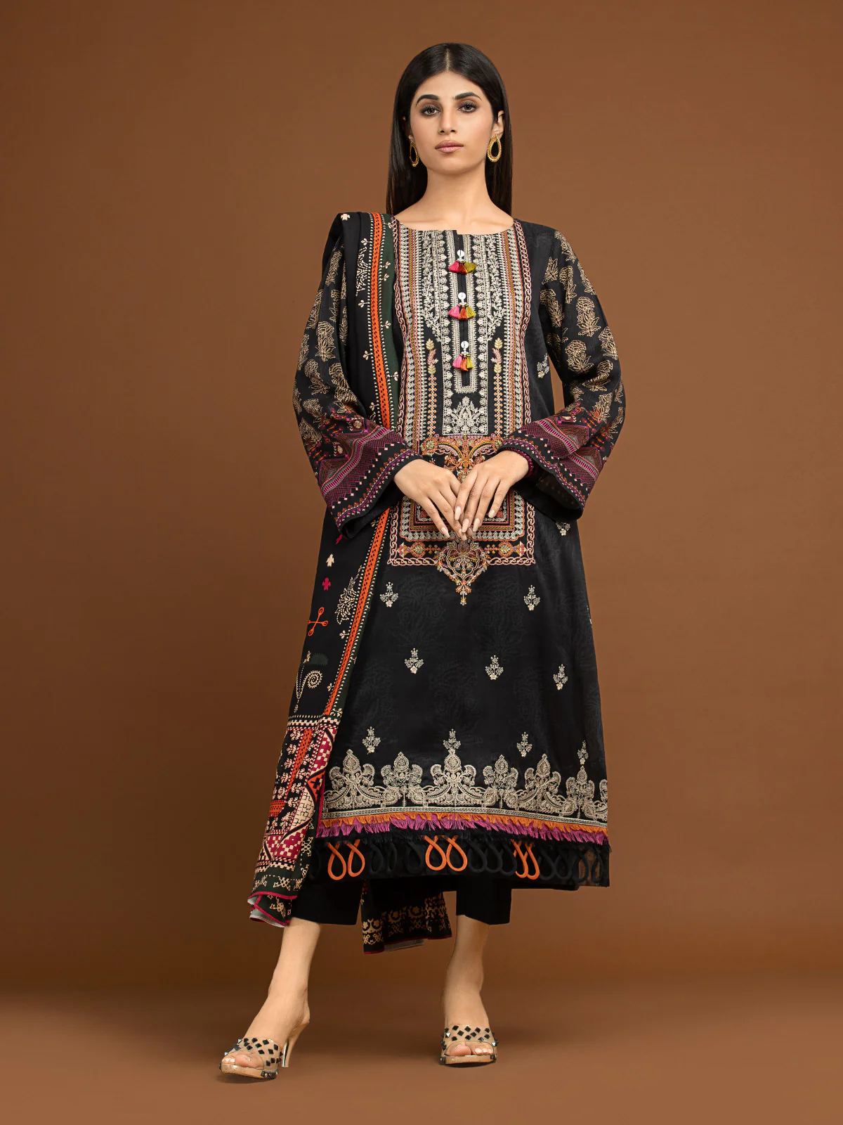Unstitched Embroidered Viscose Suit - EWU22V13-24035XXL - Image 5
