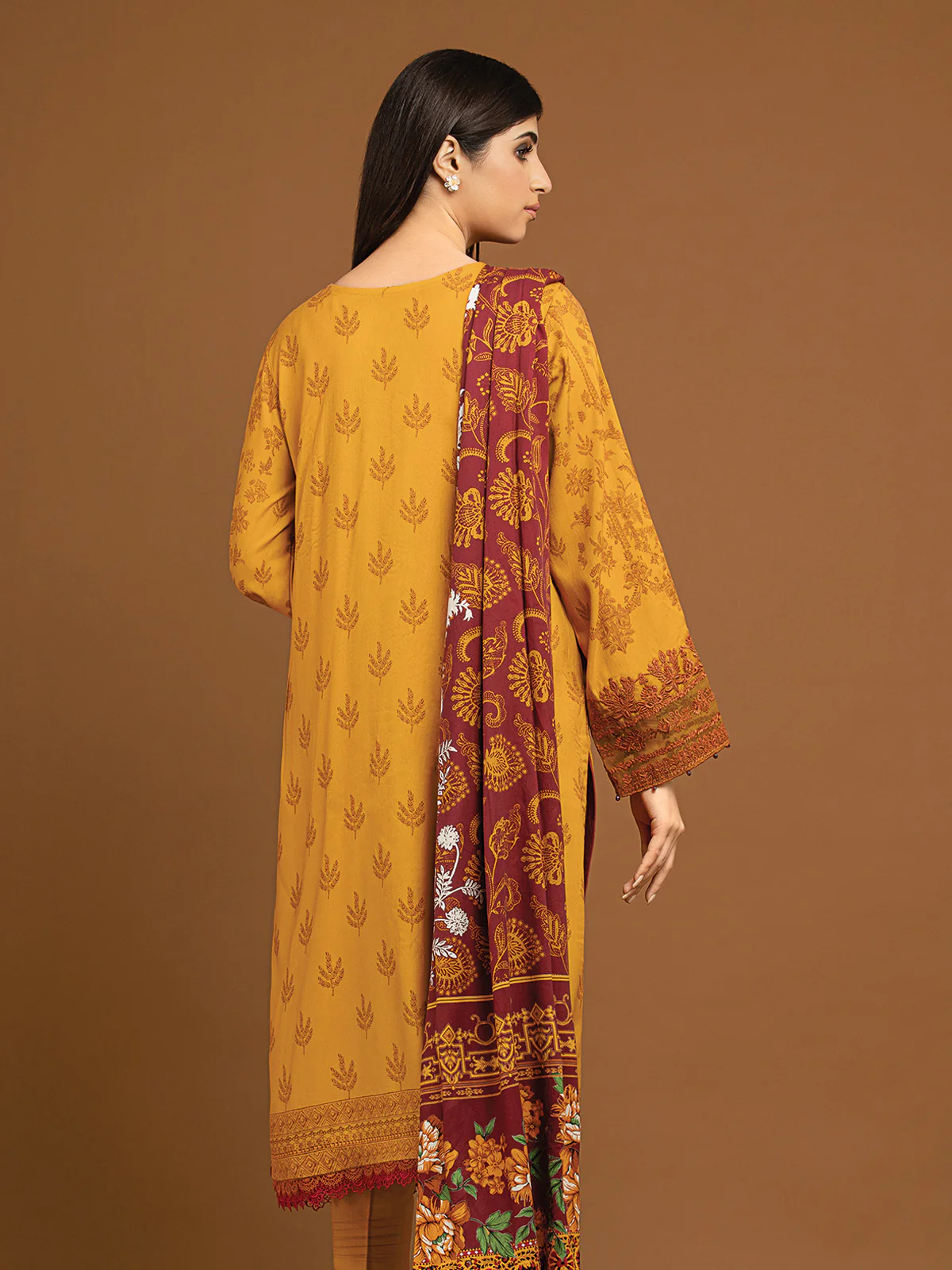 Unstitched Embroidered Viscose Suit - EWU22V13-24037XXL - Image 6