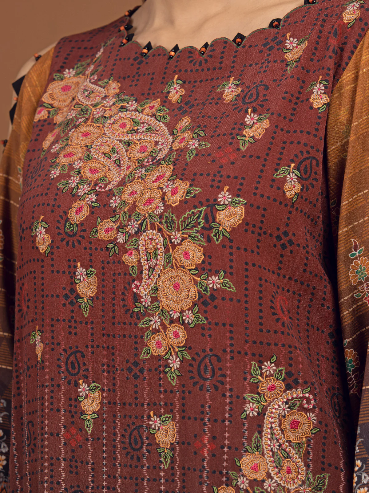 Unstitched Embroidered Viscose Suit - EWU22V13-24041 - Image 3