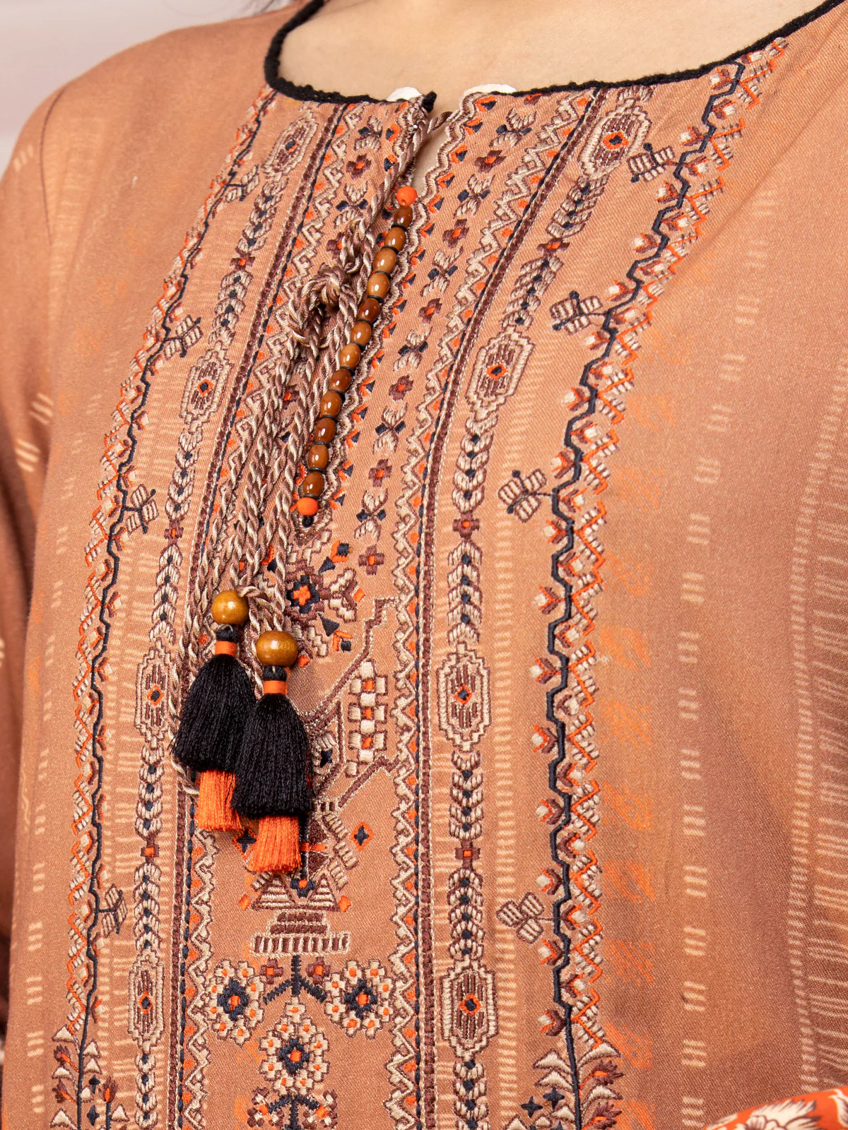 Unstitched Embroidered Viscose Suit - EWU22V13-24046 - Image 2
